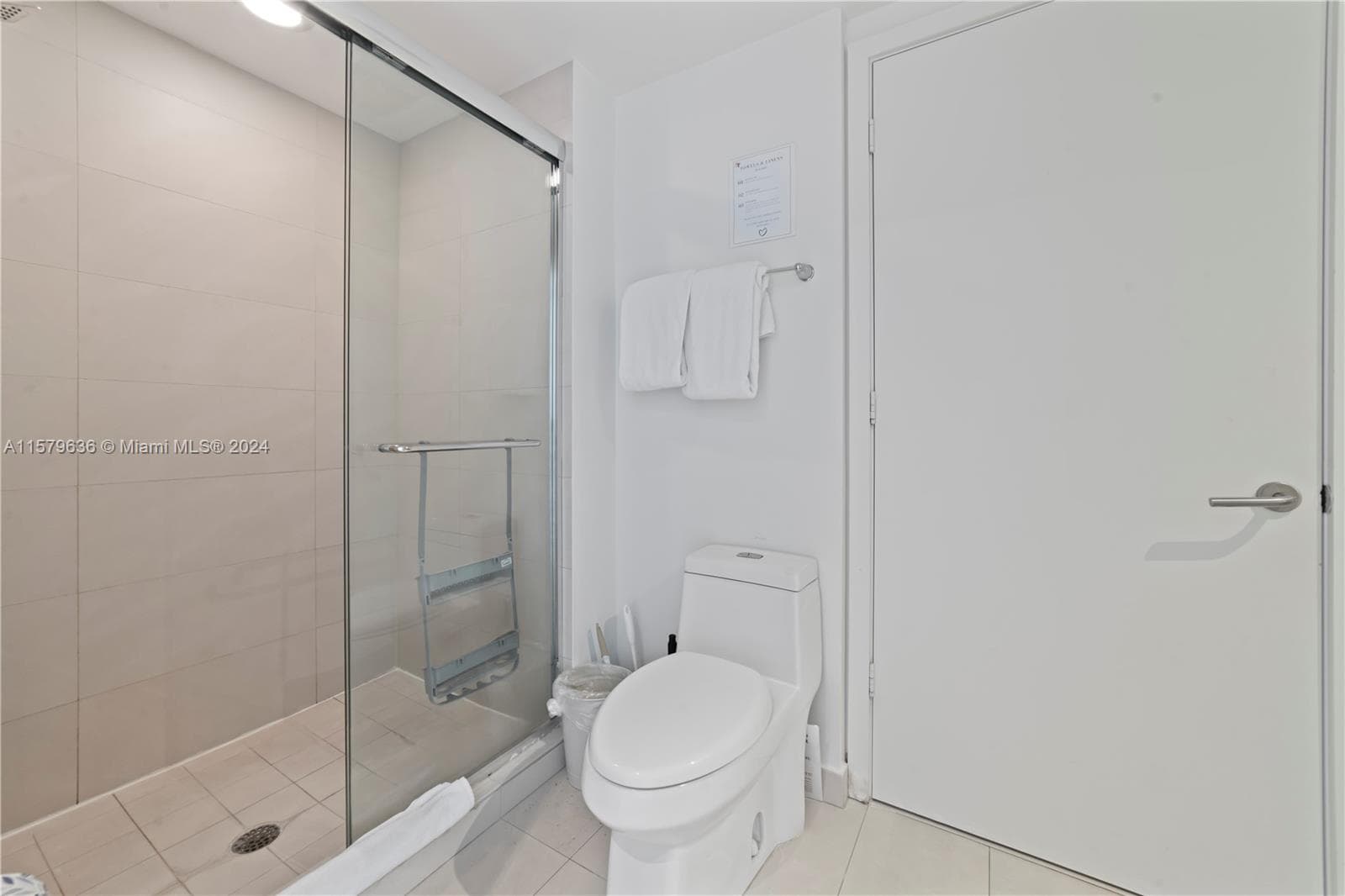 4111 Ocean Dr 3108 photo 20