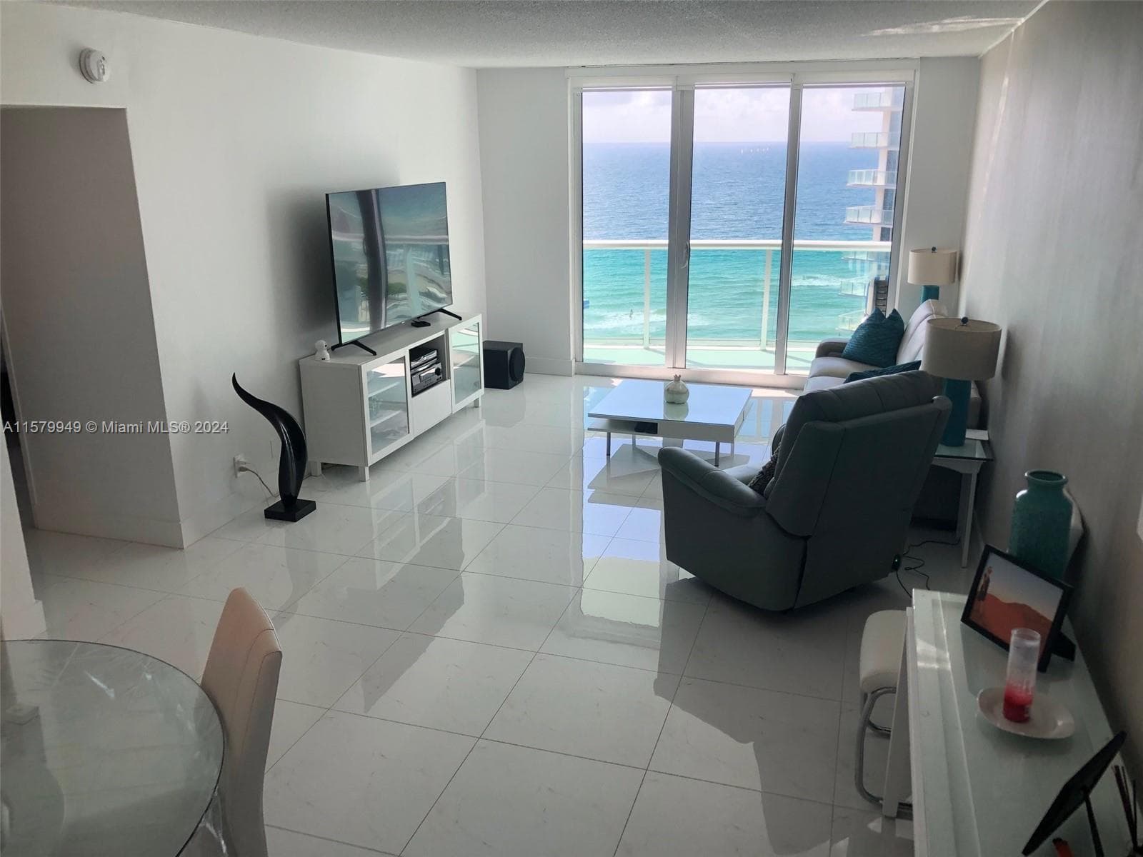 3901 S Ocean Dr 14M photo 22
