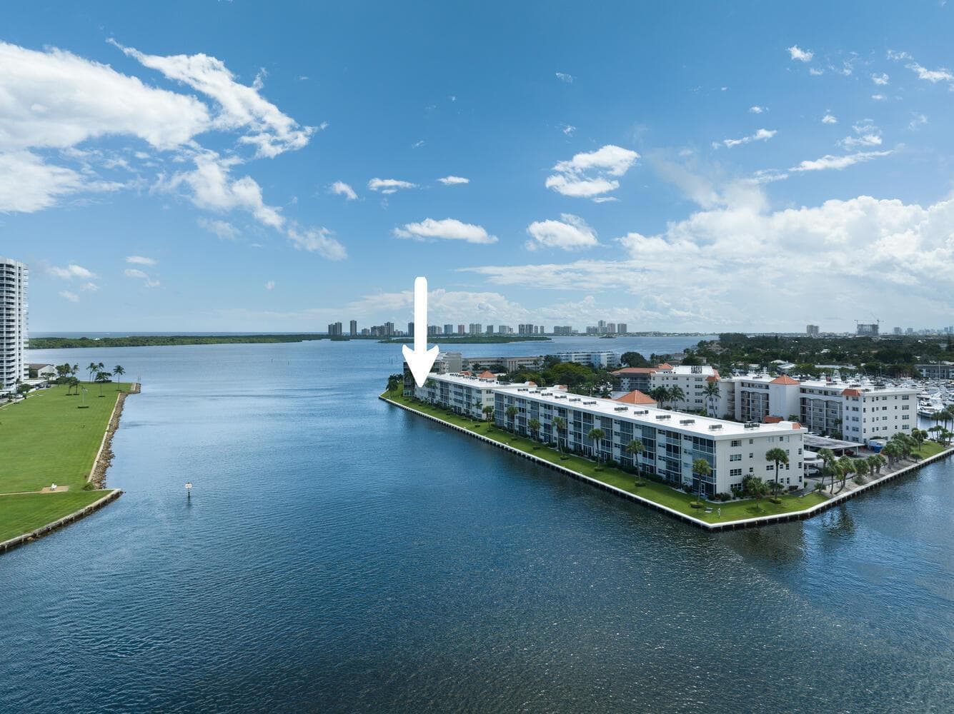 28 Yacht Club Drive 109 photo 1