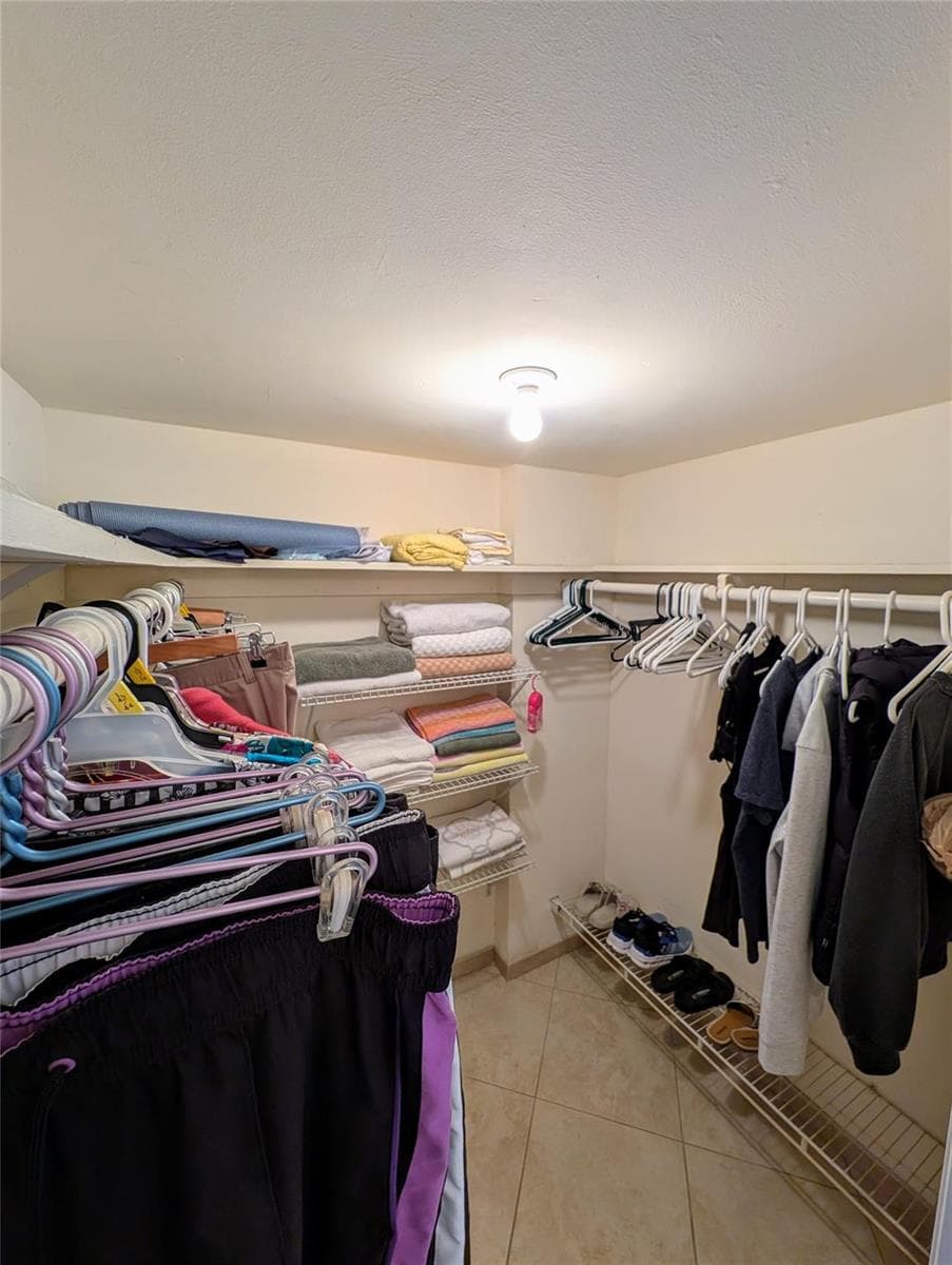 1893 S Ocean Drive 405 photo 7