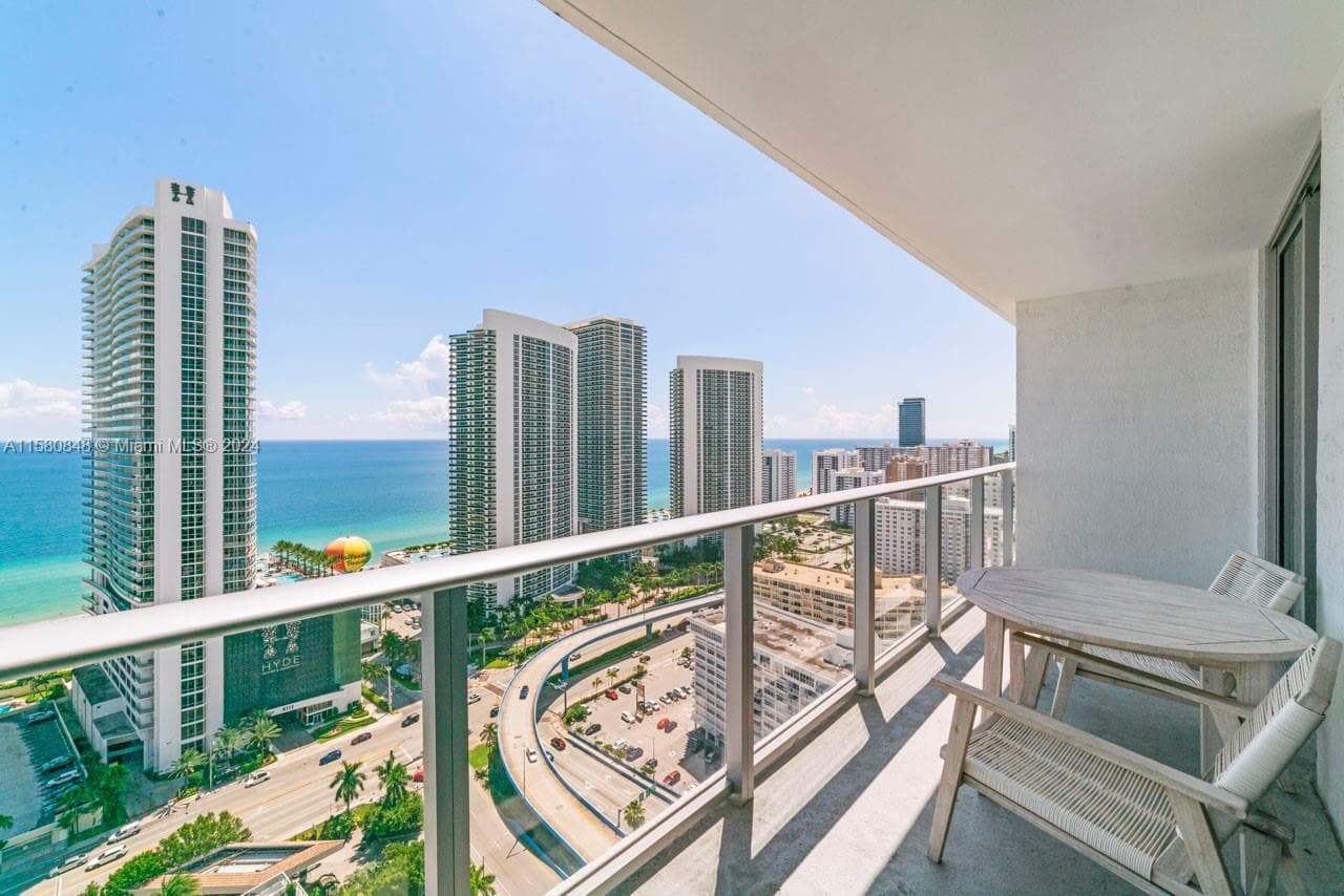 4010 Ocean Dr R2505 photo 19