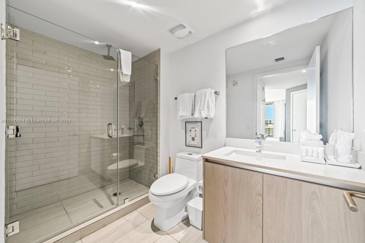 4010 S Ocean Dr R1601 photo 2