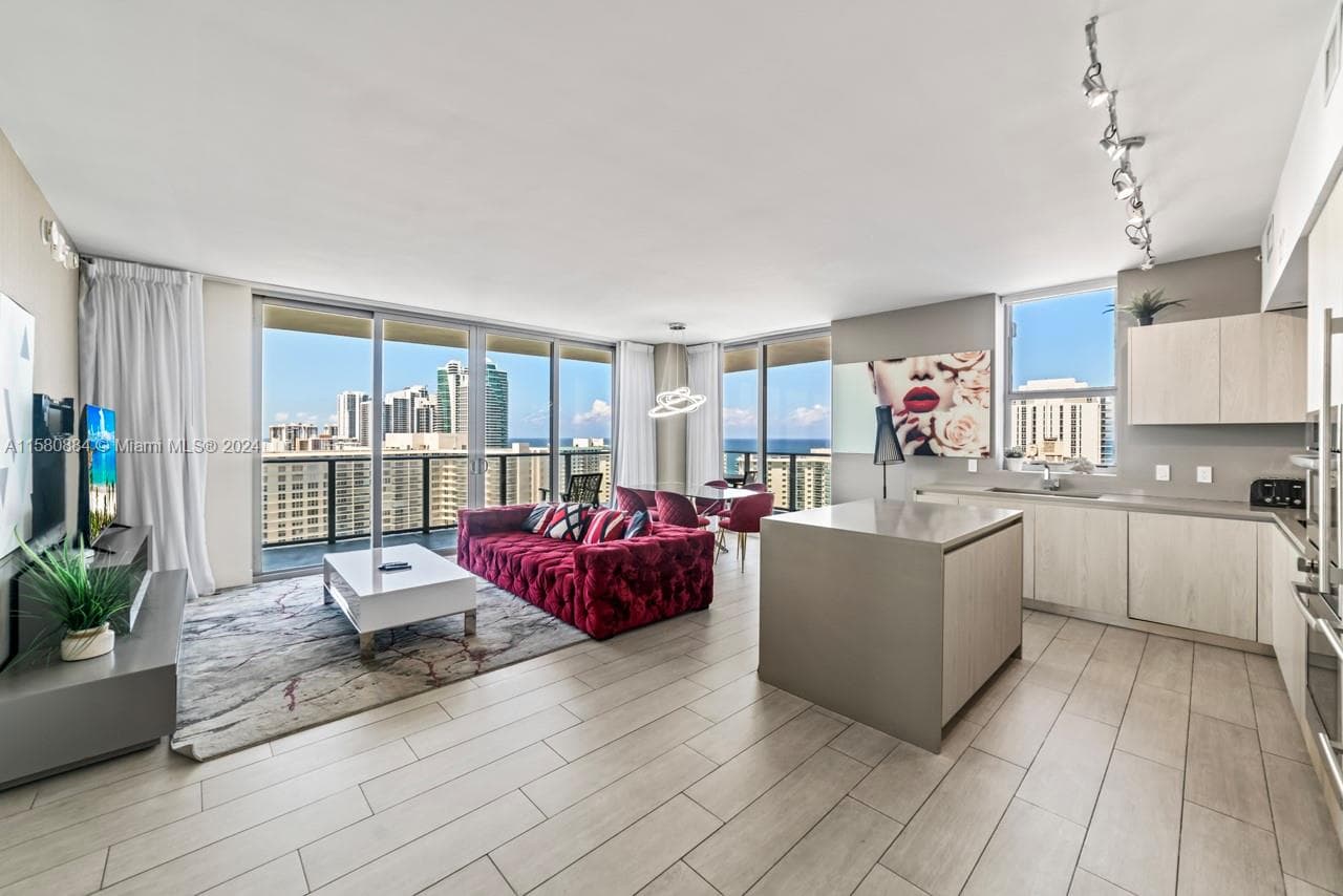4010 S Ocean Dr R1601 photo 6