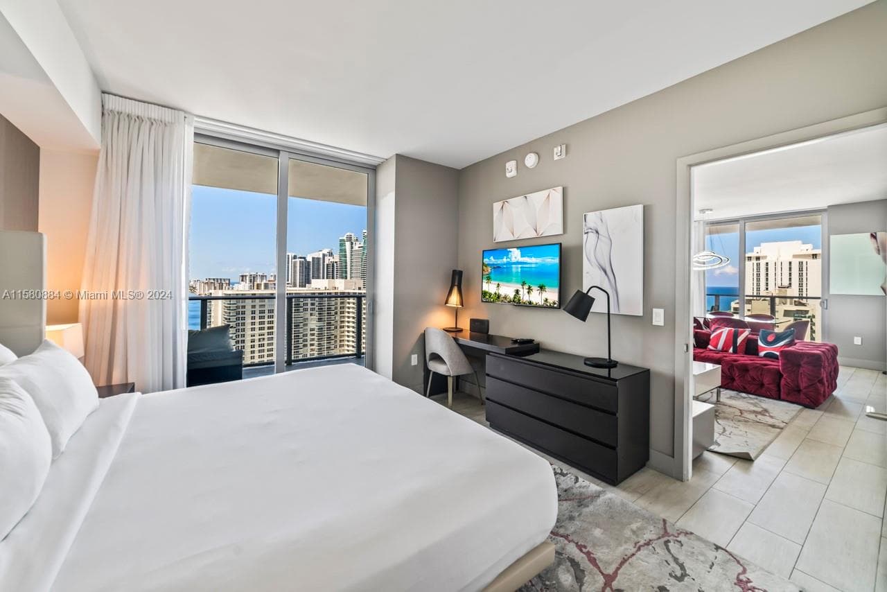 4010 S Ocean Dr R1601 photo 16