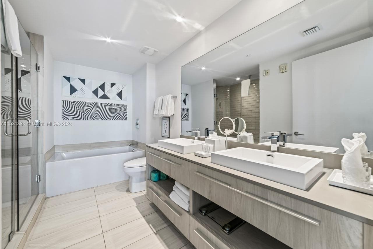 4010 S Ocean Dr R1601 photo 18