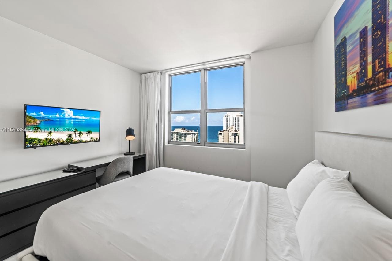 4010 S Ocean Dr R1601 photo 4