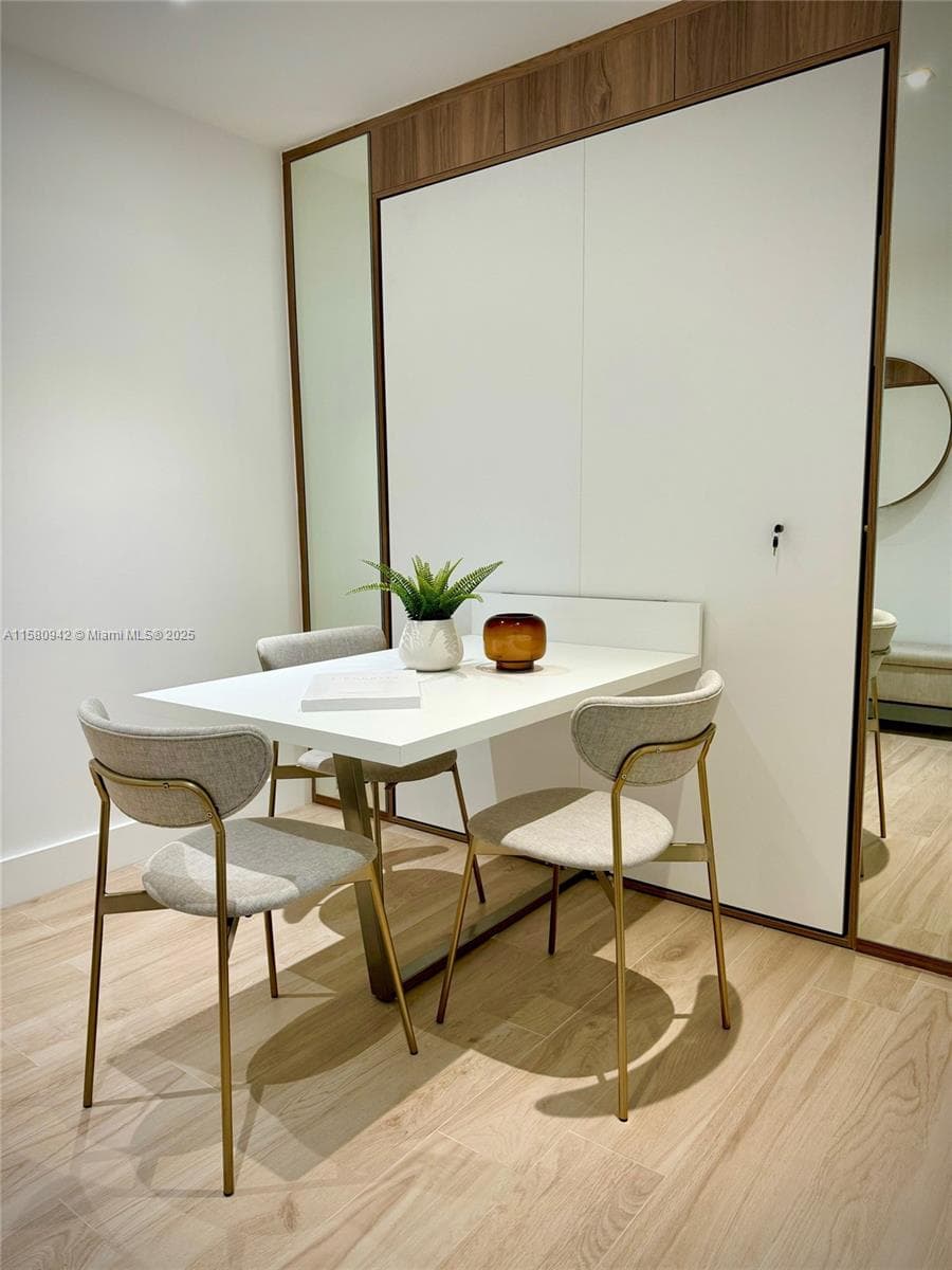 2301 Collins Ave 837 photo 15