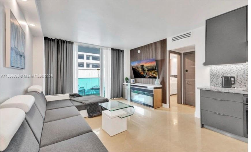 4001 S Ocean Dr 3L photo 8