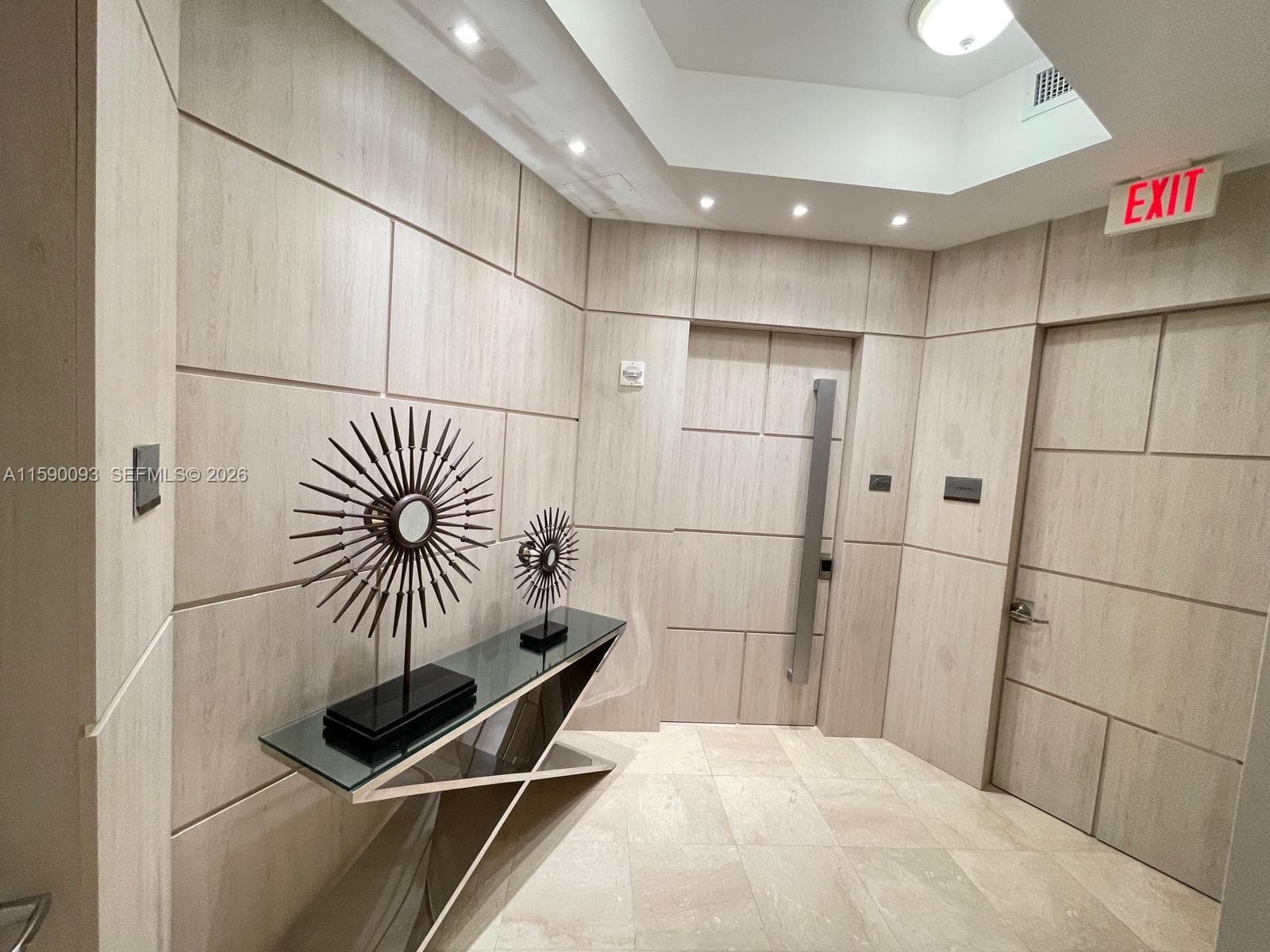 16001 Collins Ave 3207 photo 2