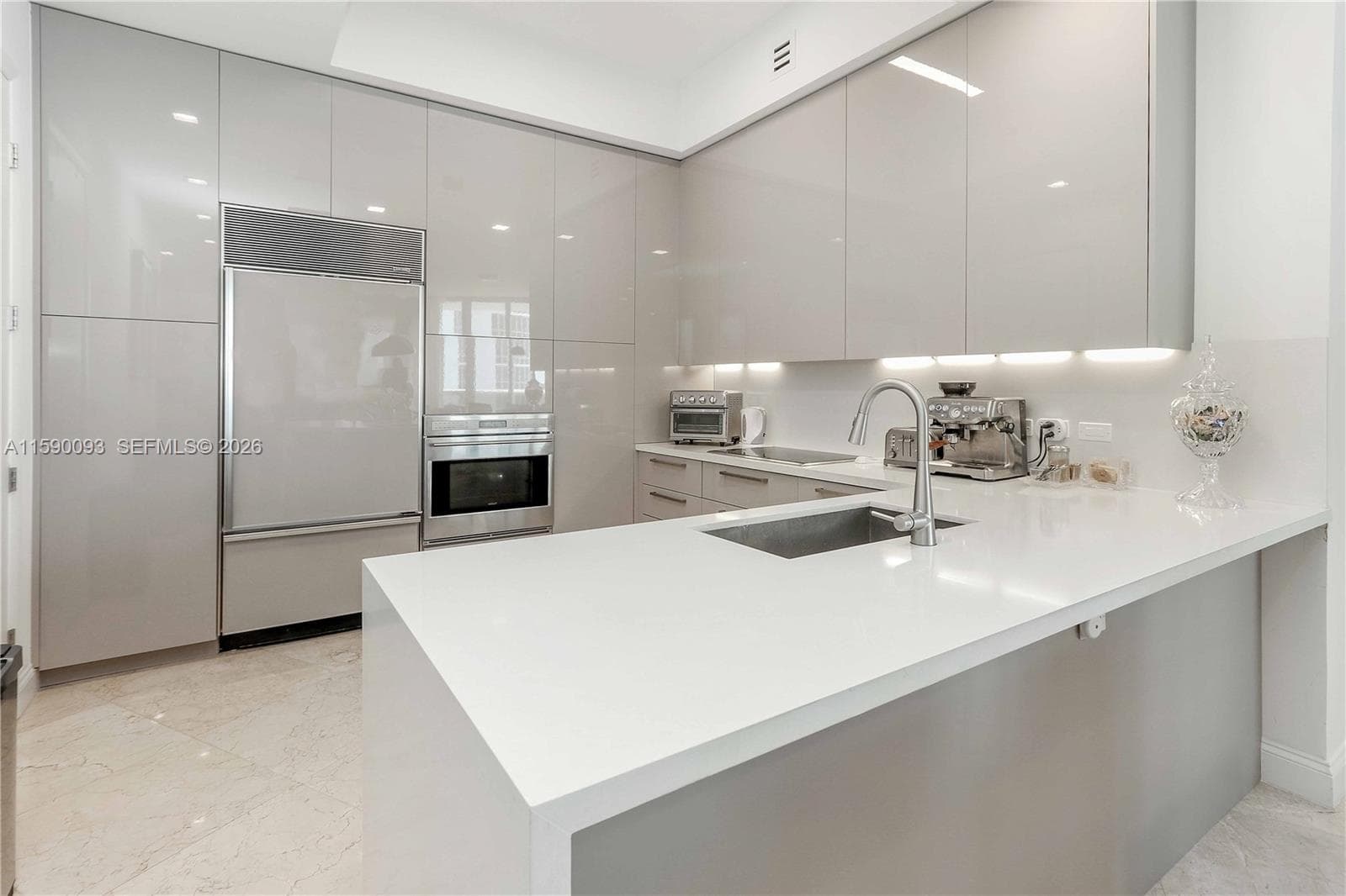 16001 Collins Ave 3207 photo 13