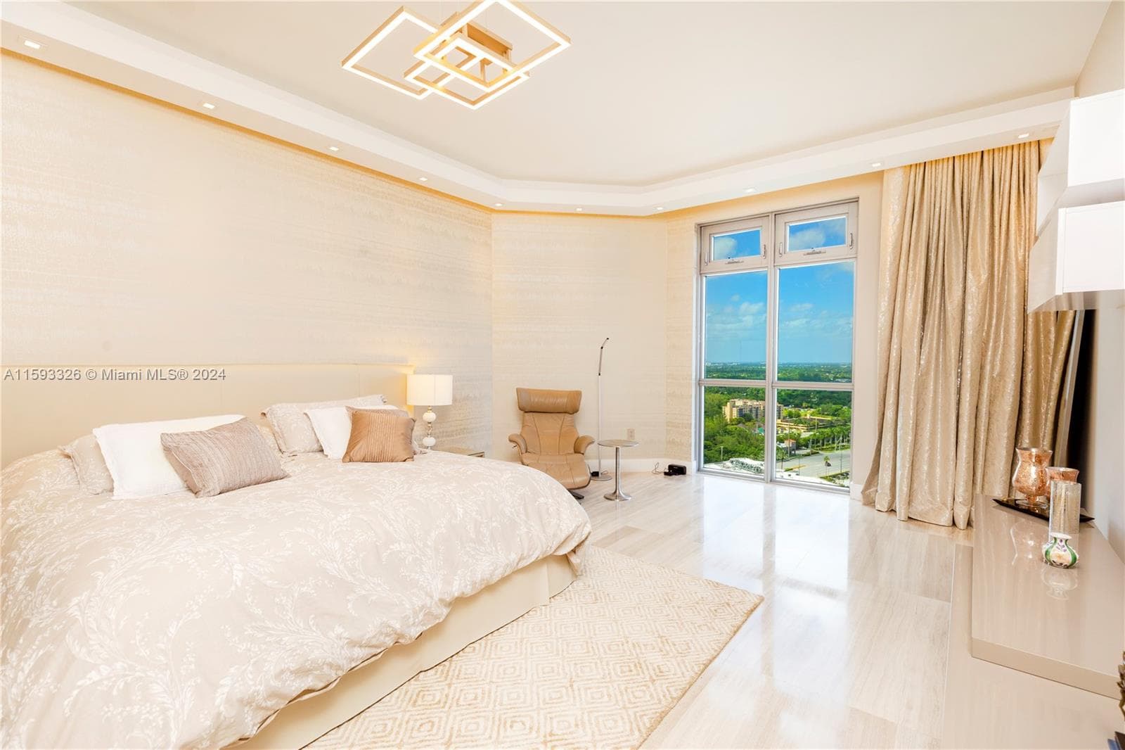 17301 Biscayne Blvd L-PH-10 photo 13