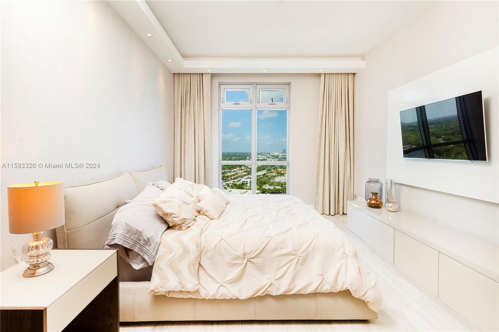 17301 Biscayne Blvd L-PH-10 photo 9