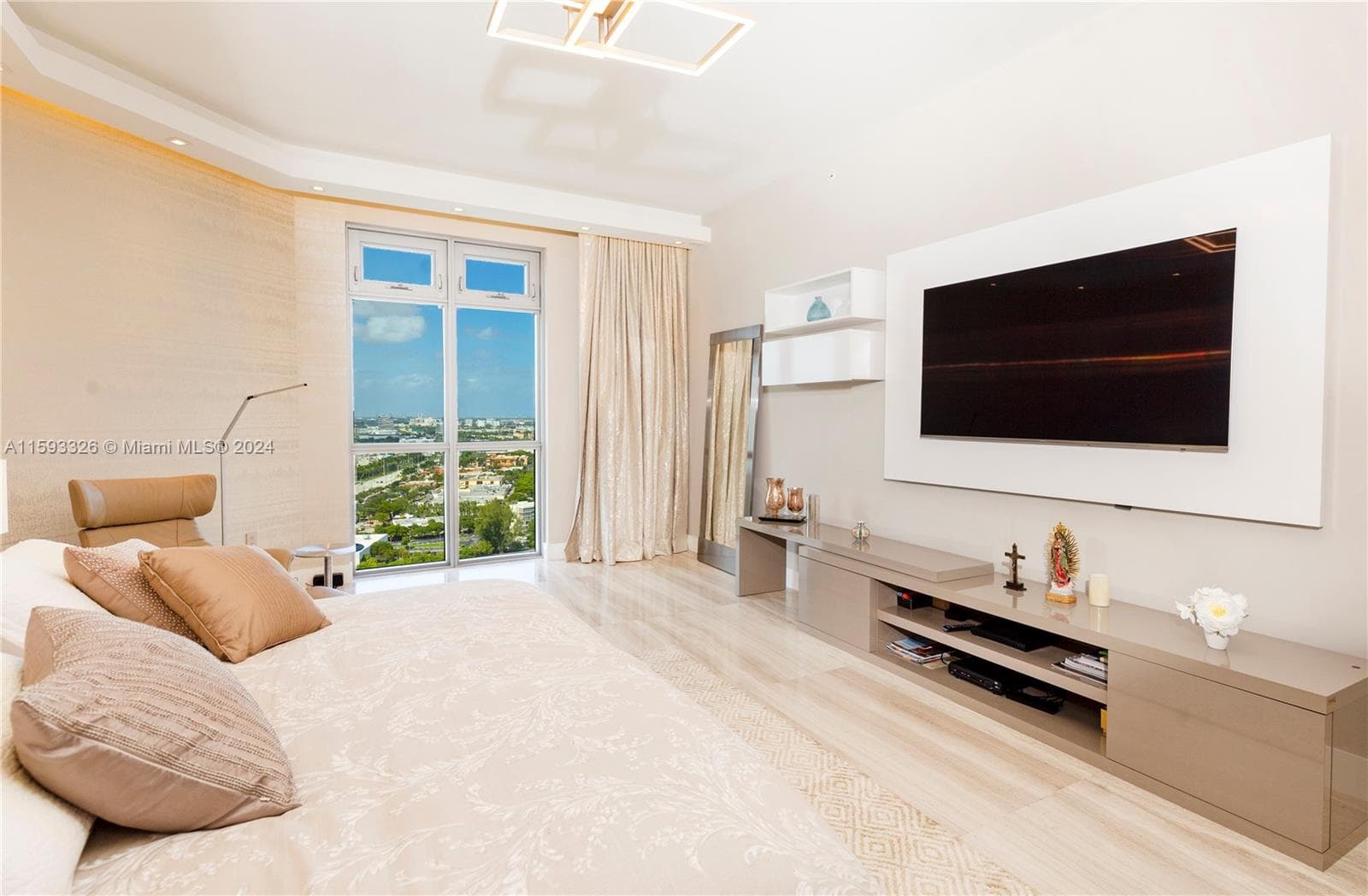 17301 Biscayne Blvd L-PH-10 photo 14