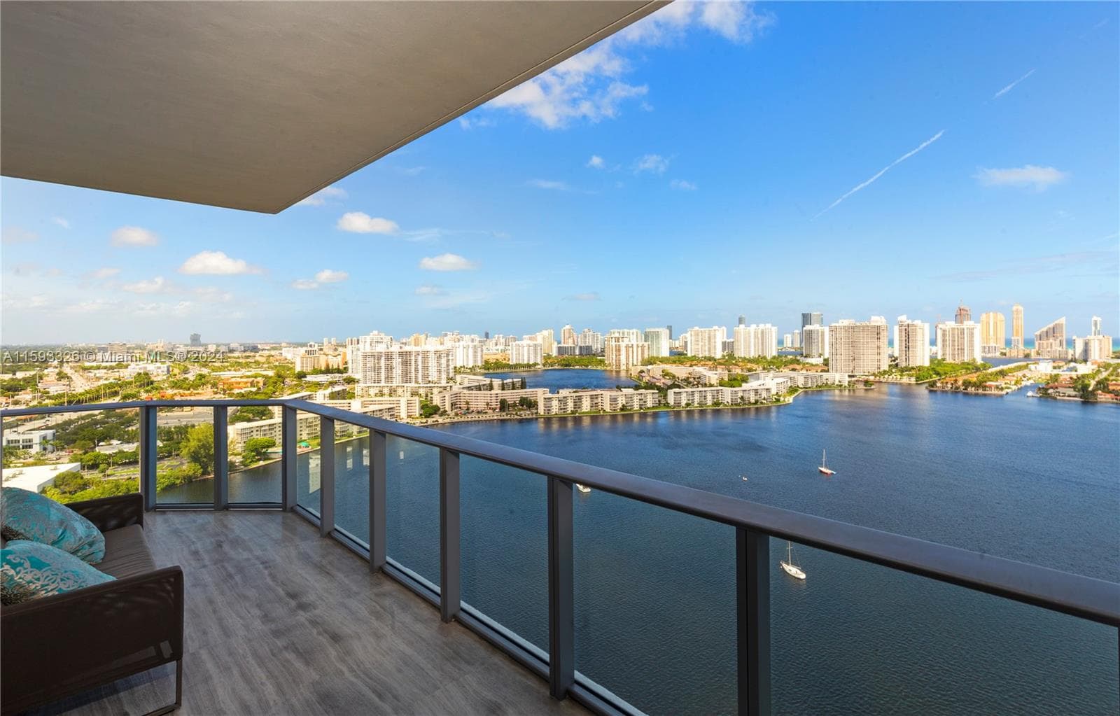 17301 Biscayne Blvd L-PH-10 photo 15