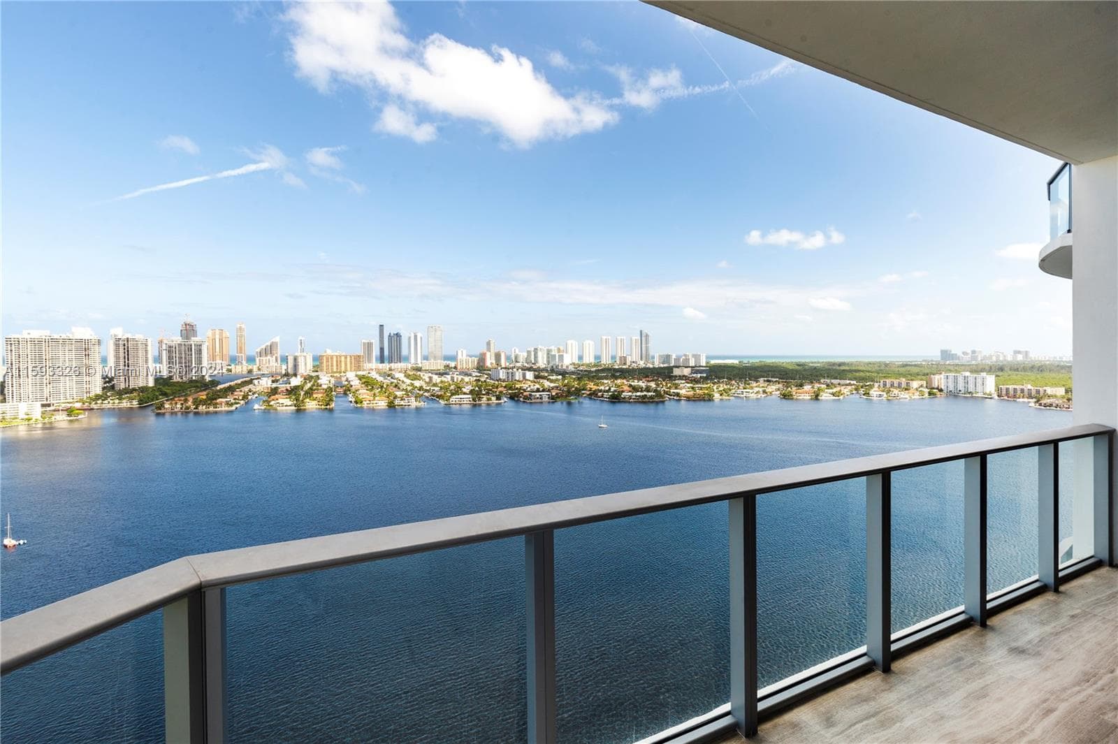 17301 Biscayne Blvd L-PH-10 photo 19