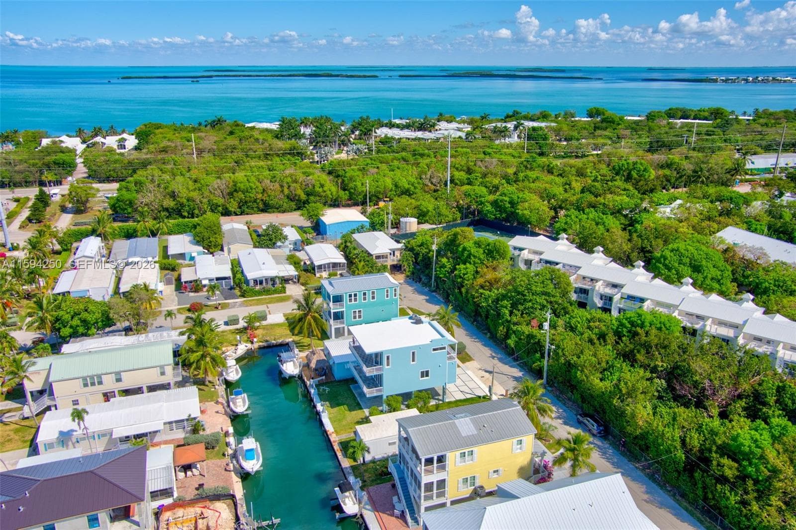 84 Coral Way photo 14