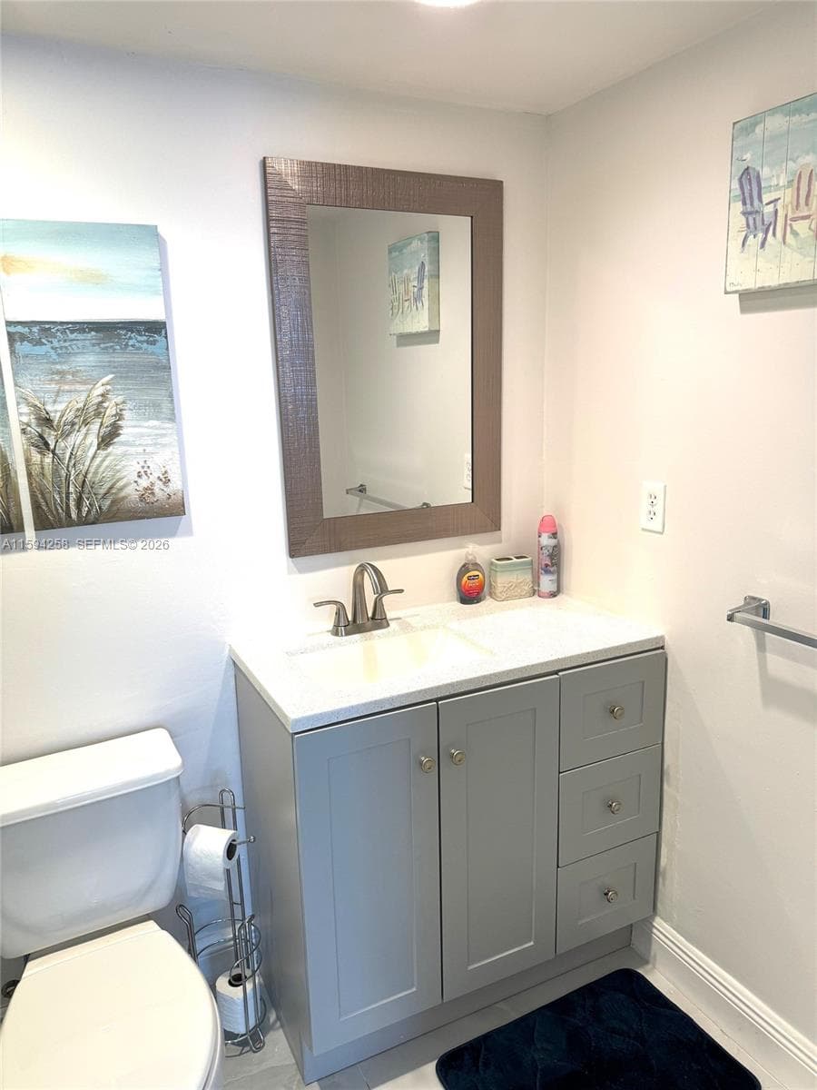 3901 S Ocean Dr 14Z photo 6
