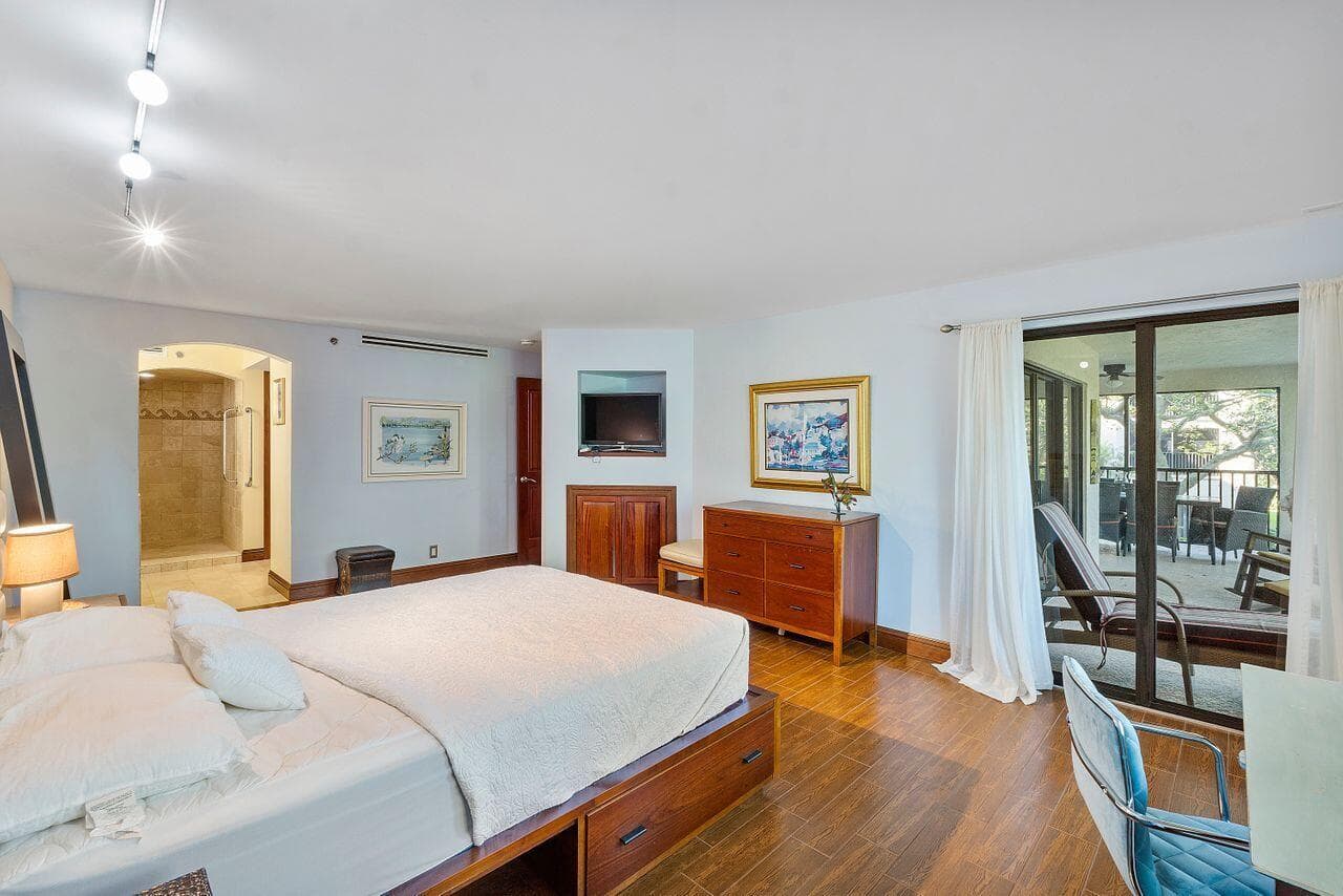 500 Ocean Trail Way 201 photo 21