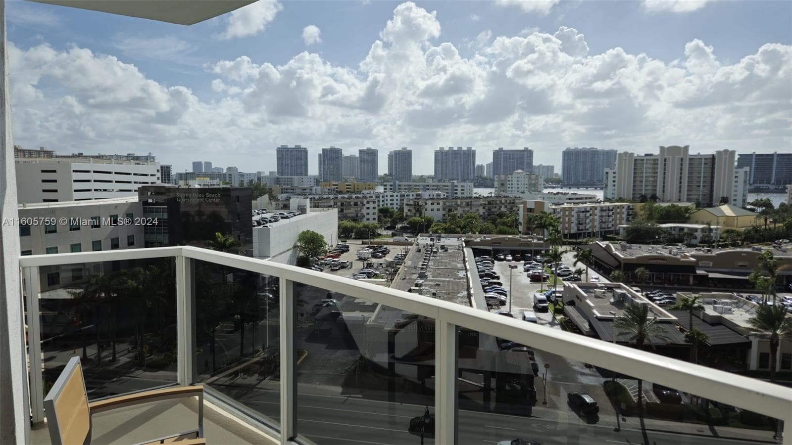 18001 Collins Ave 601 photo 16