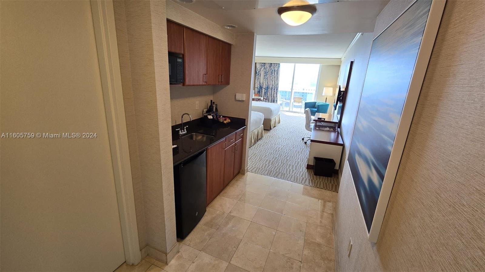 18001 Collins Ave 601 photo 9