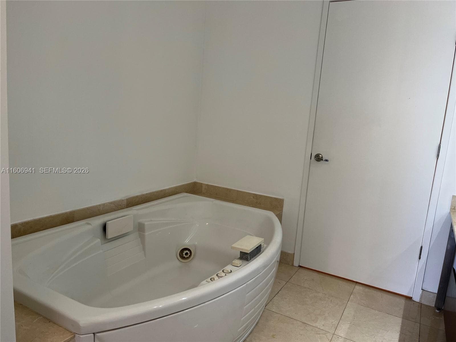 16275 Collins Ave 2603 photo 13