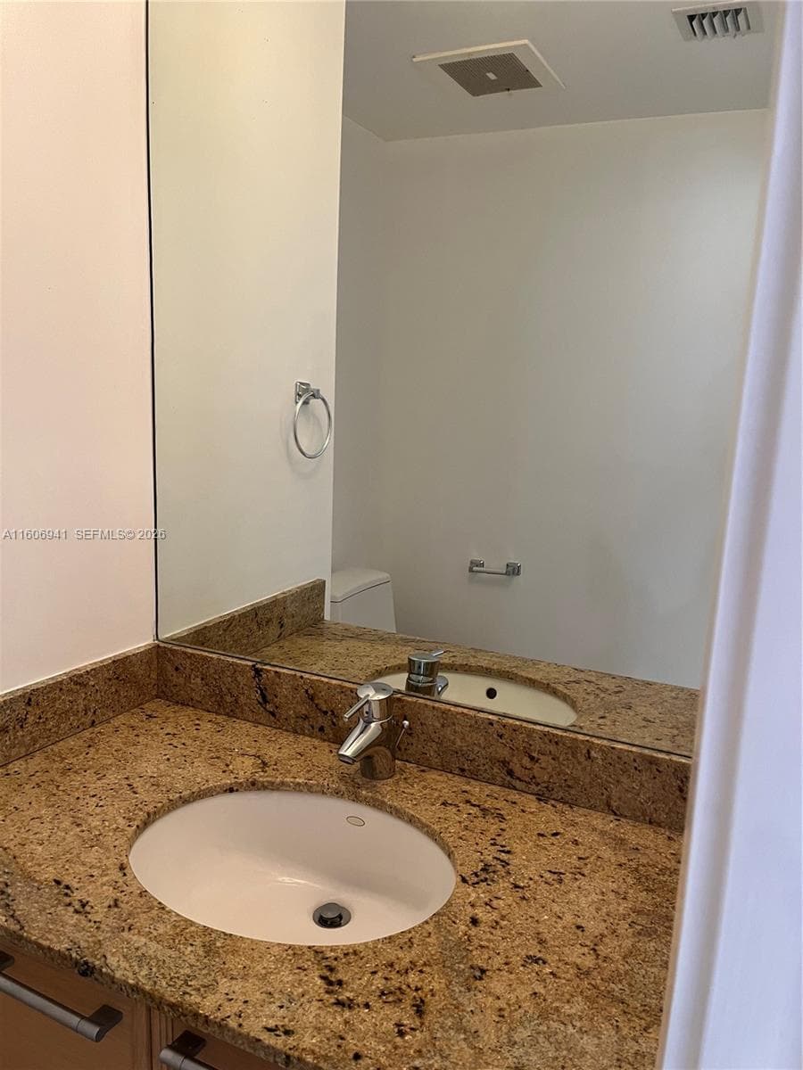 16275 Collins Ave 2603 photo 17