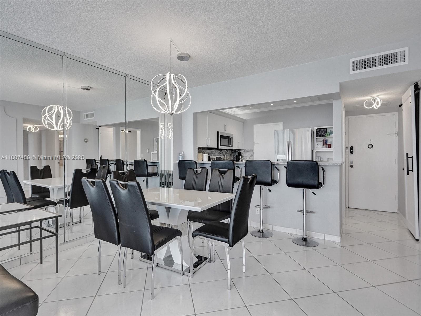 3725 S OCEAN DR 1506 photo 25