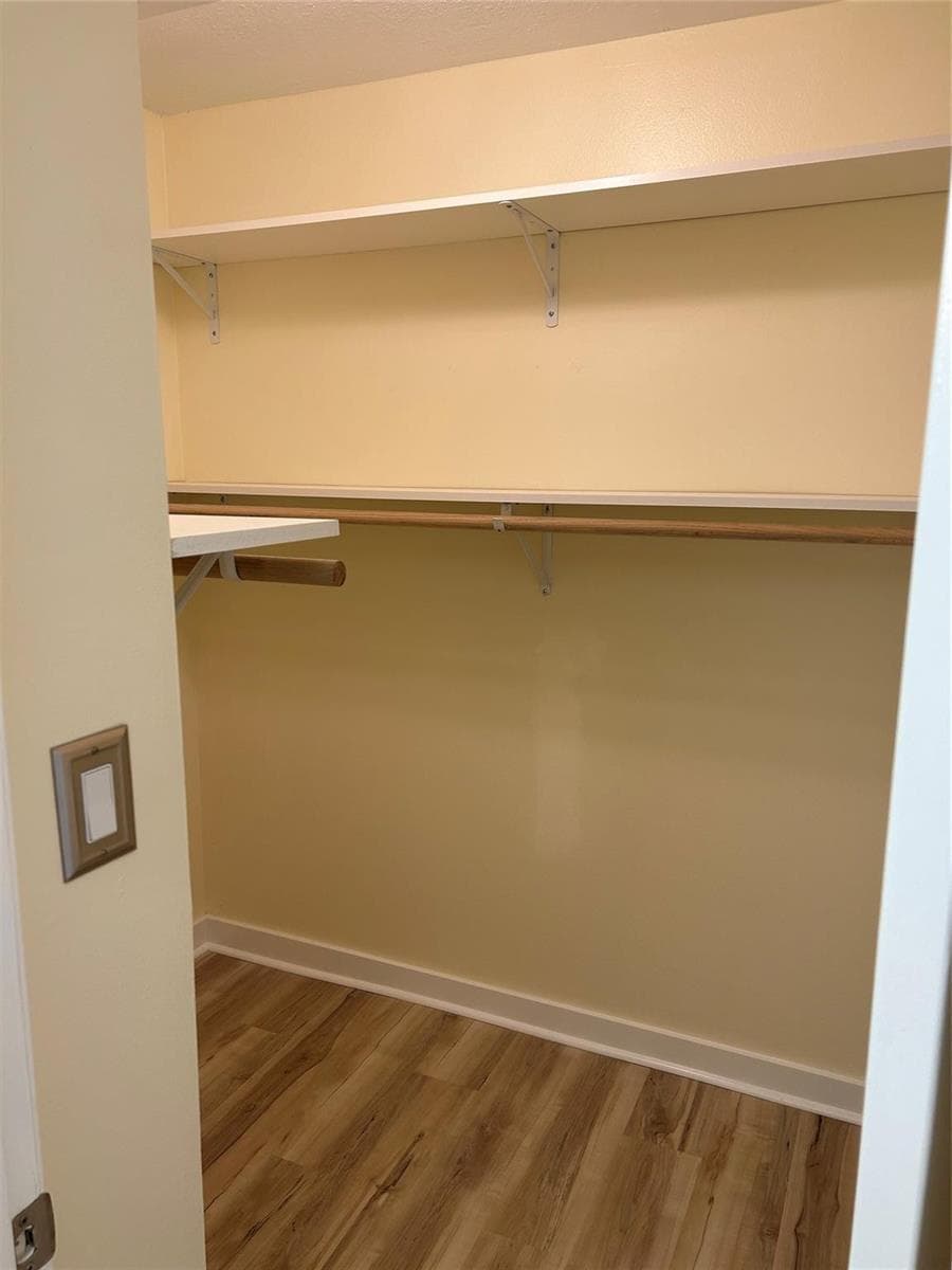 111 Briny Avenue 1401 photo 10