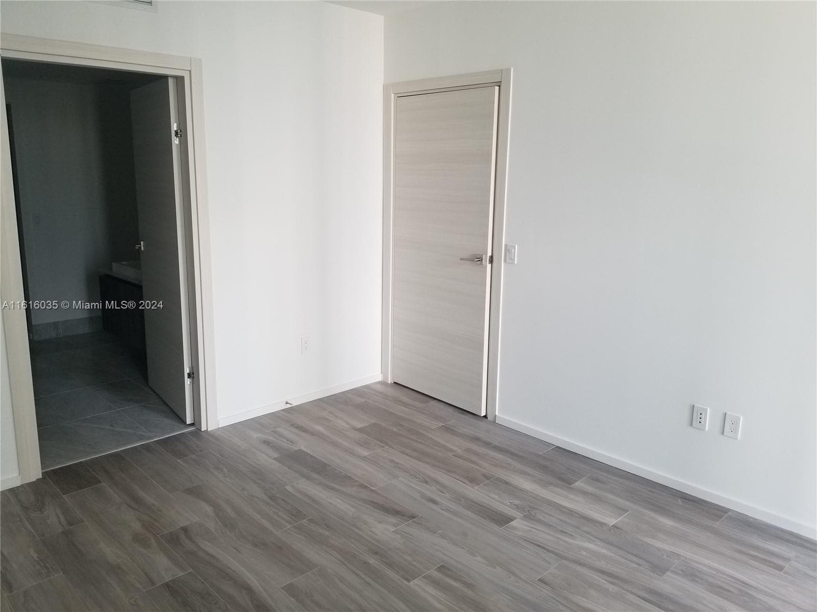 801 S MIAMI AVE 1610 photo 22