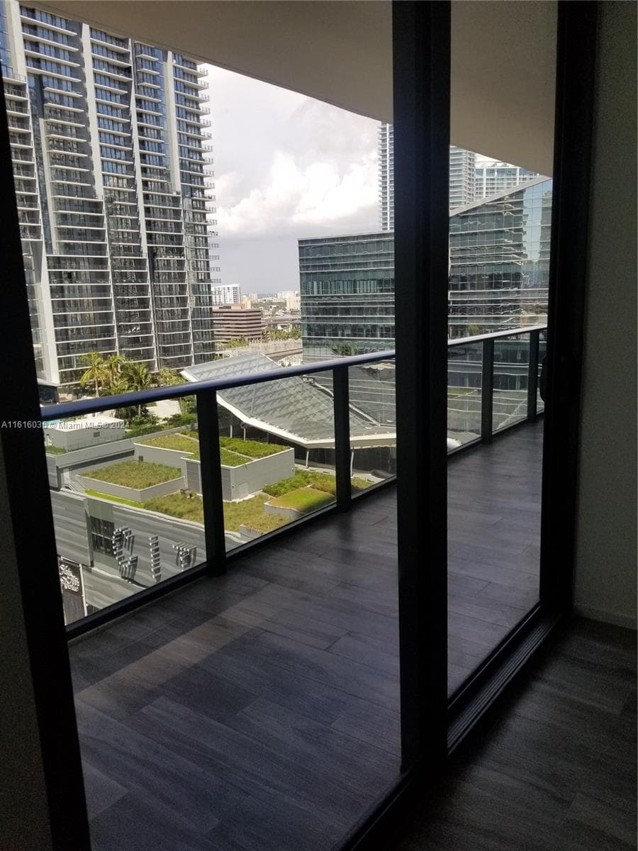 801 S MIAMI AVE 1610 photo 18