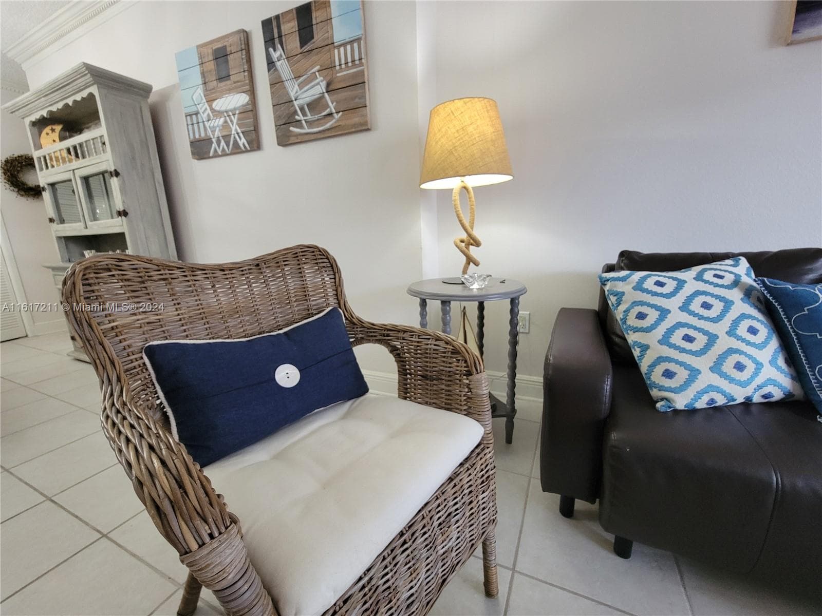 1980 Ocean Dr 2C photo 9