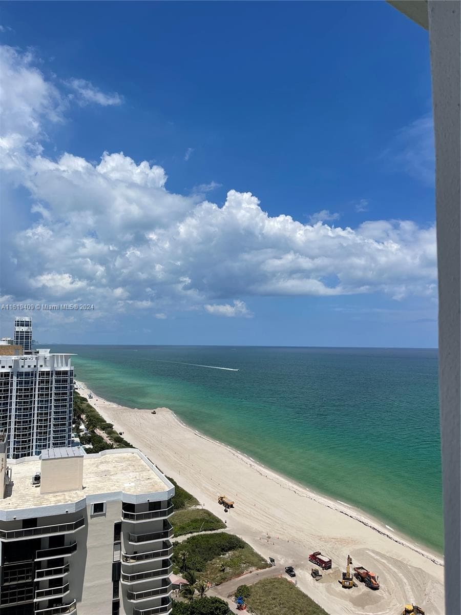 6365 Collins Ave 2610 photo 14