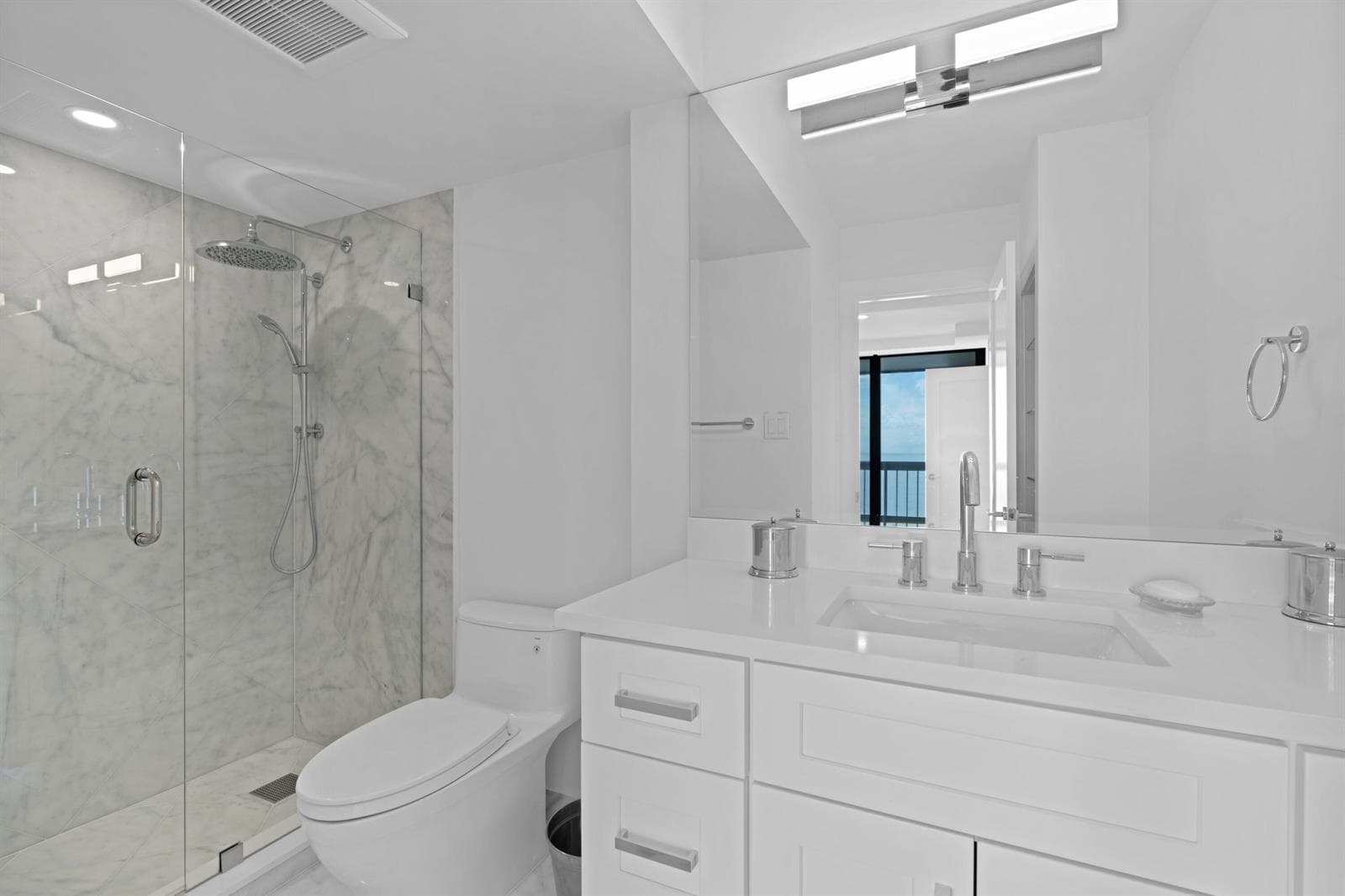 5380 N Ocean Drive 10d photo 20