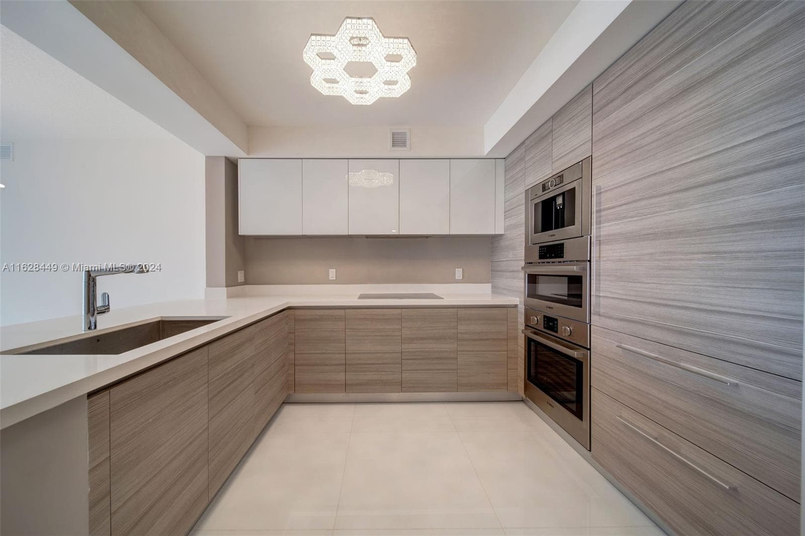 300 Sunny Isles Blvd 2103 photo 13