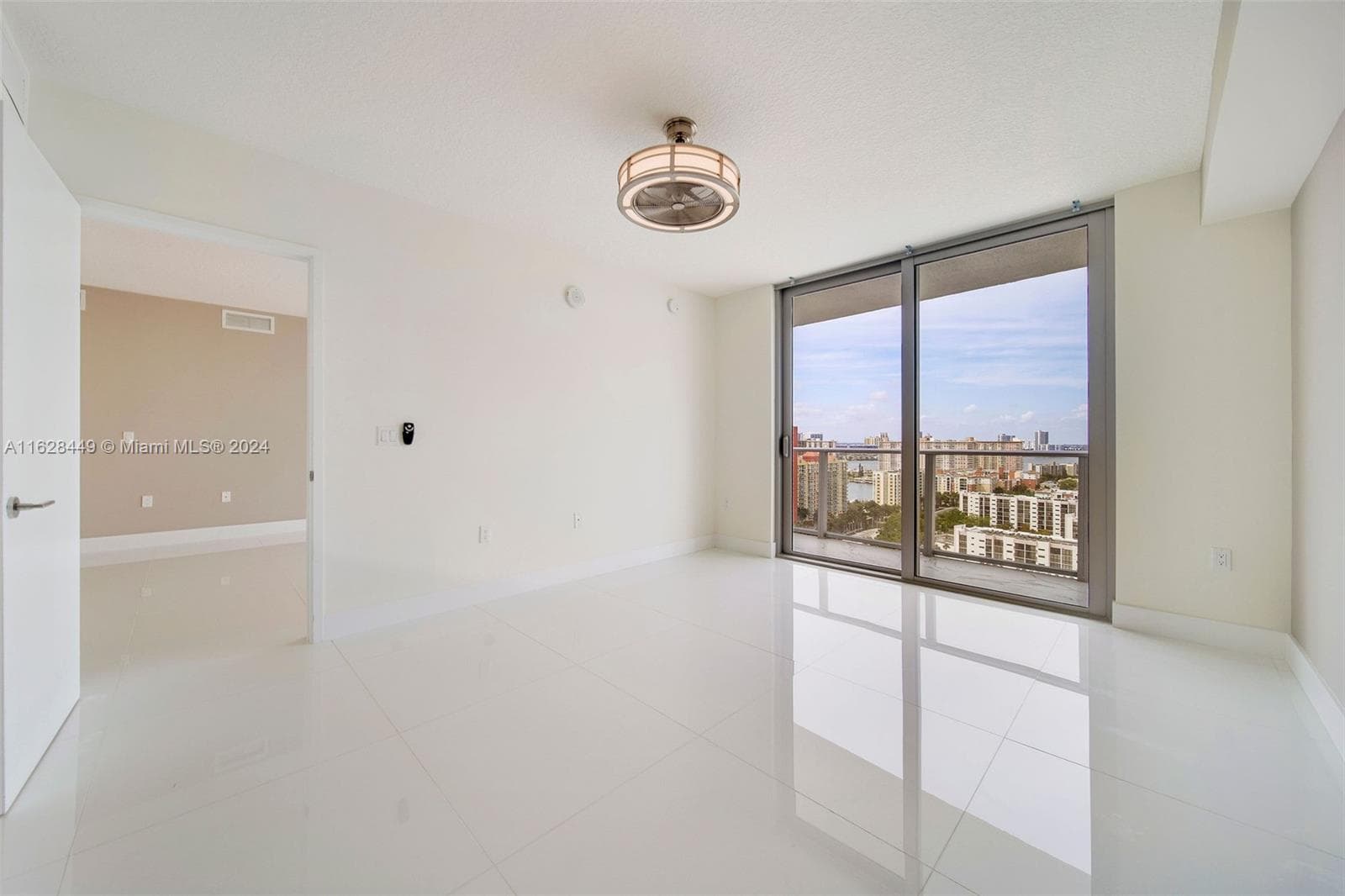 300 Sunny Isles Blvd 2103 photo 20