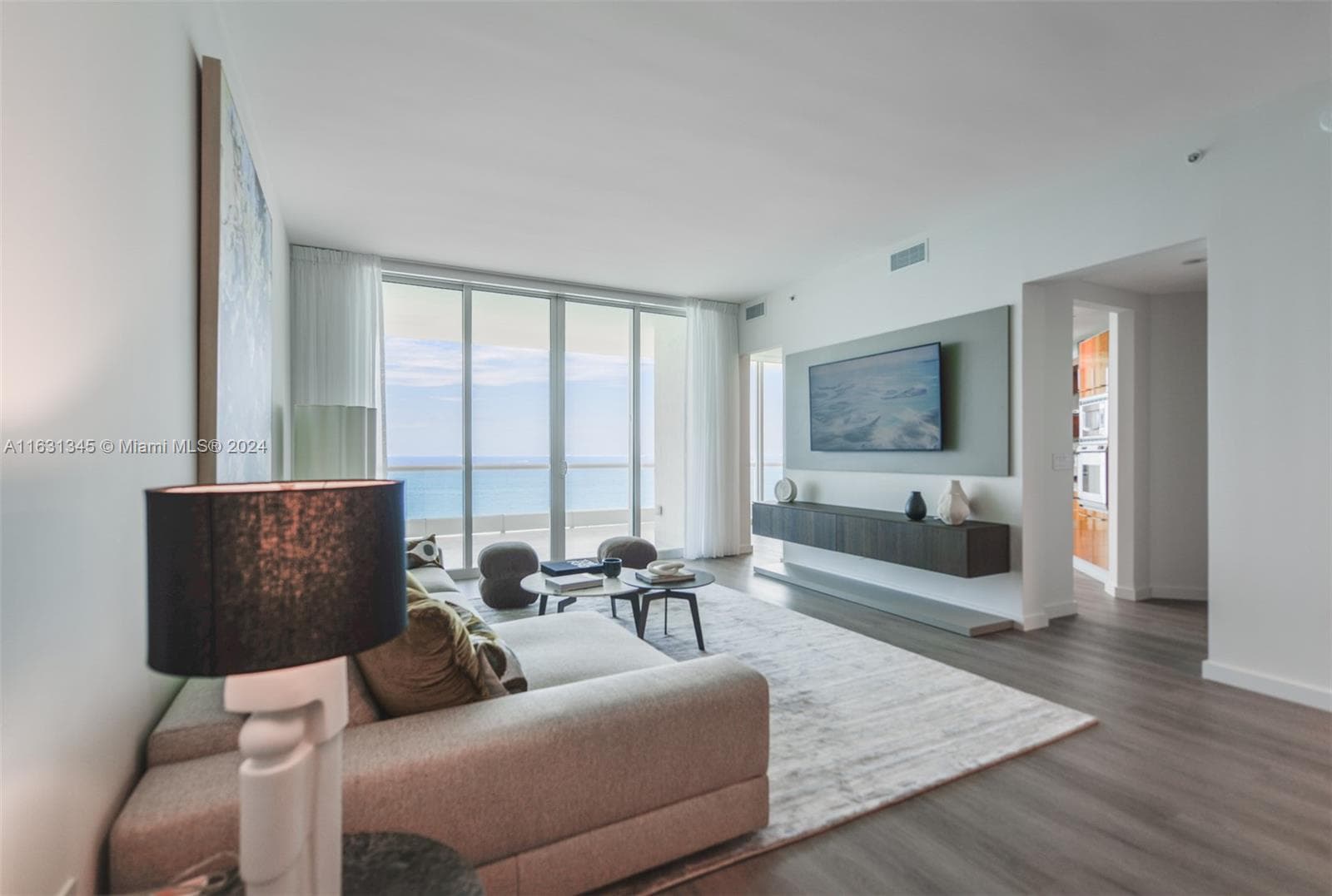 16051 Collins Ave 2102 photo 3