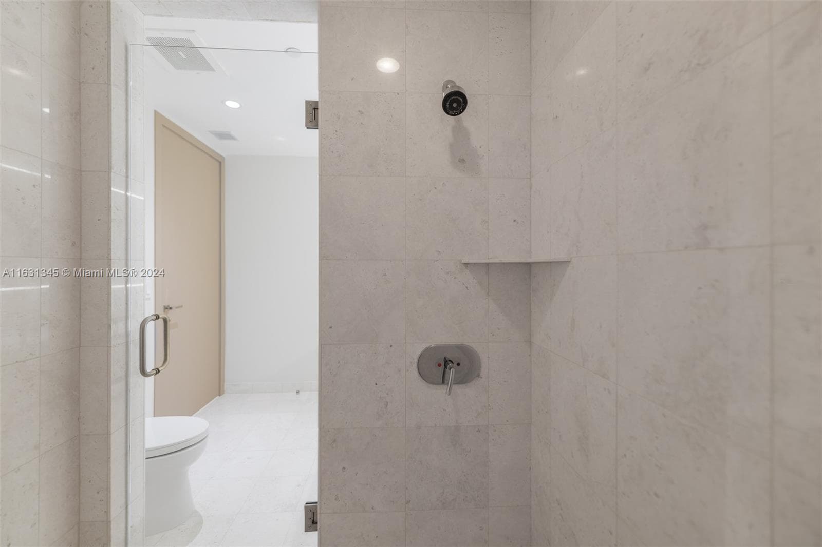 16051 Collins Ave 2102 photo 24