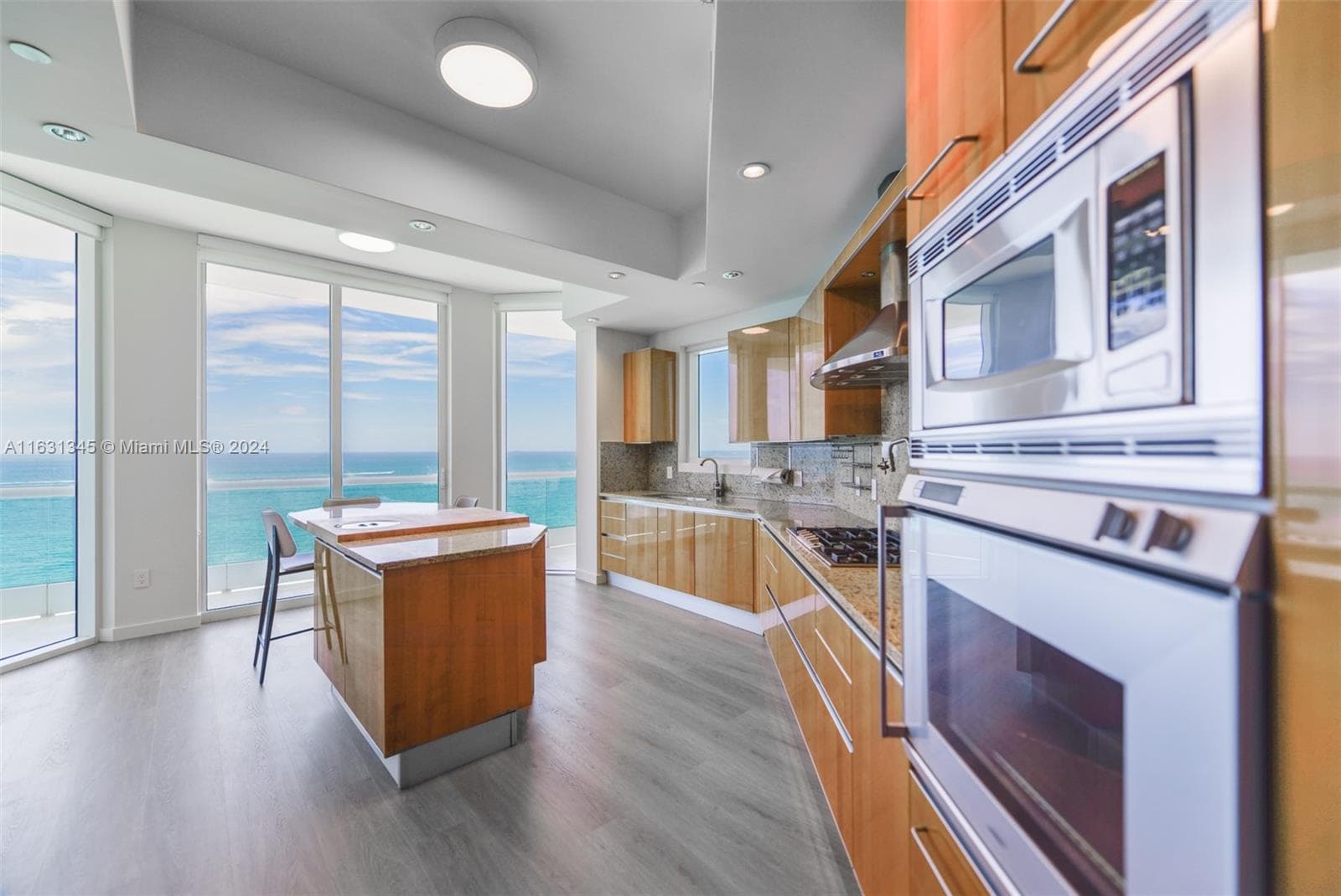 16051 Collins Ave 2102 photo 8