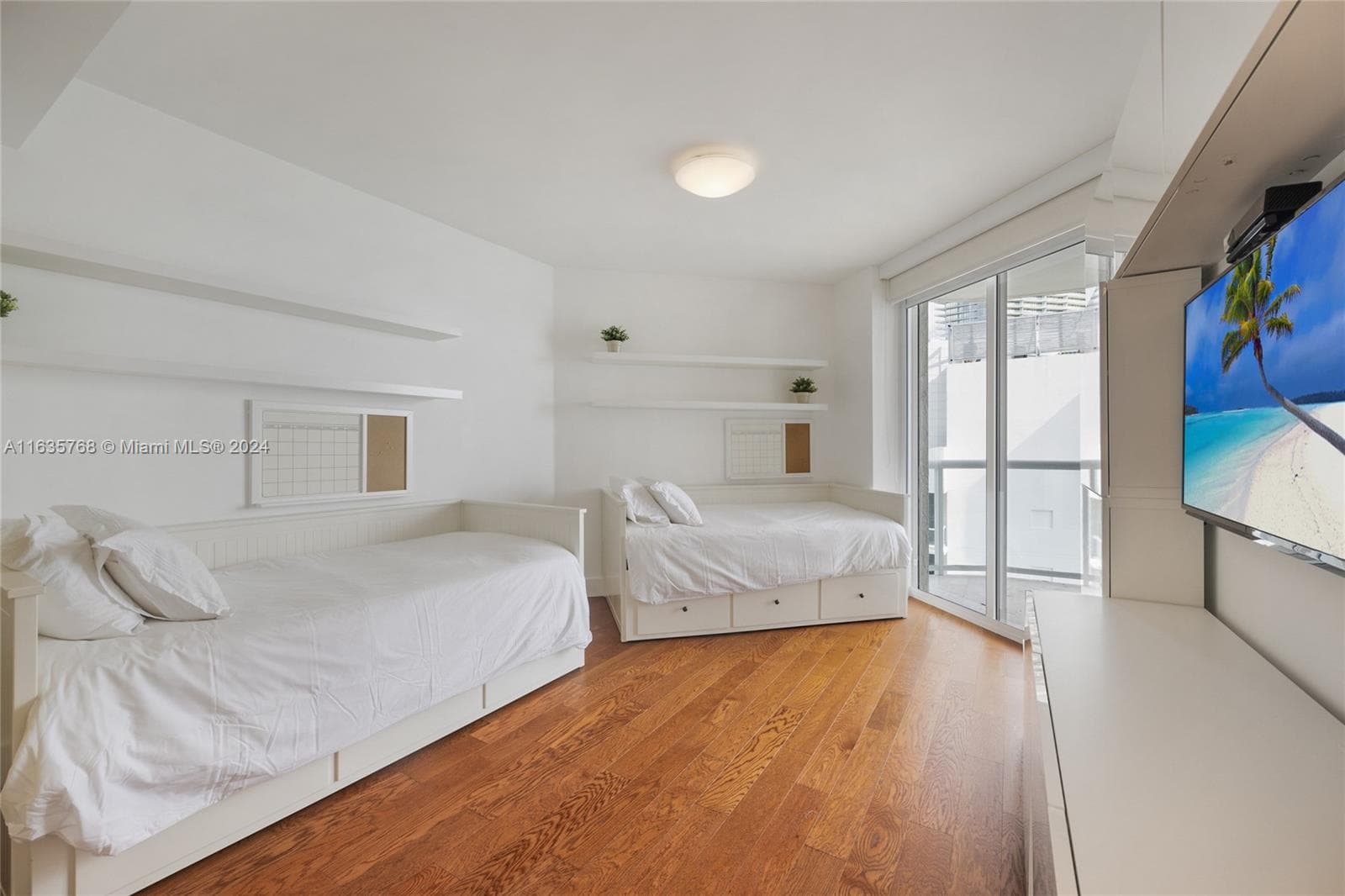 18671 Collins Ave 2702 photo 24