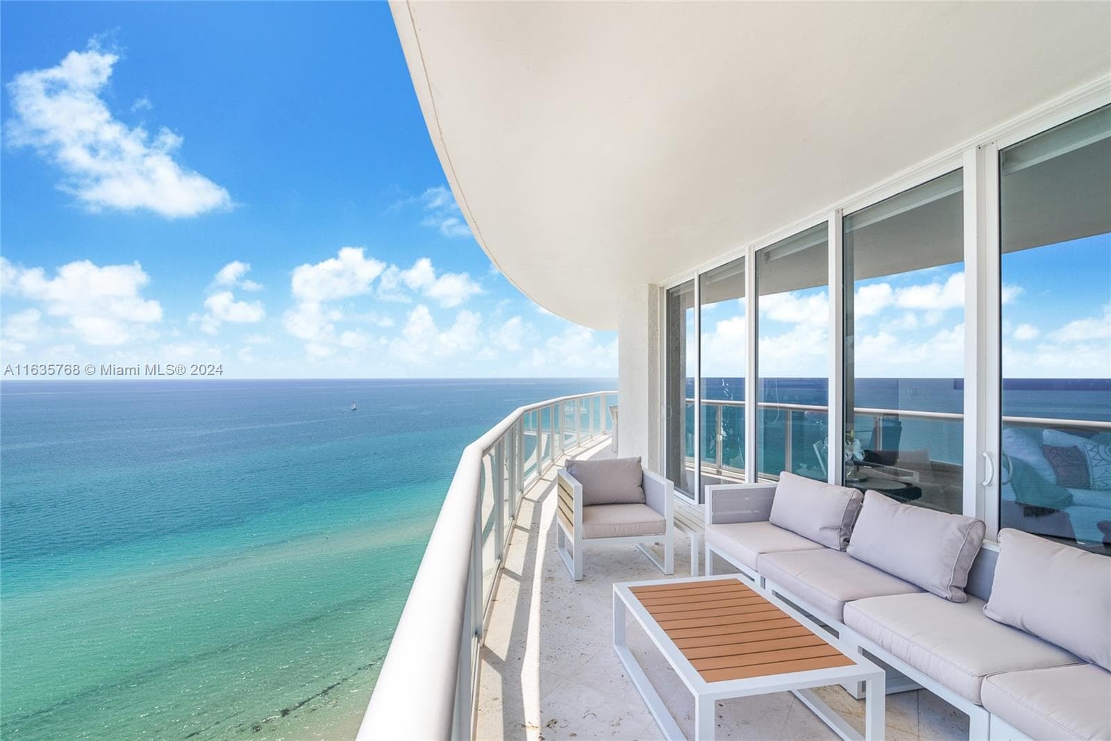 18671 Collins Ave 2702 photo 10