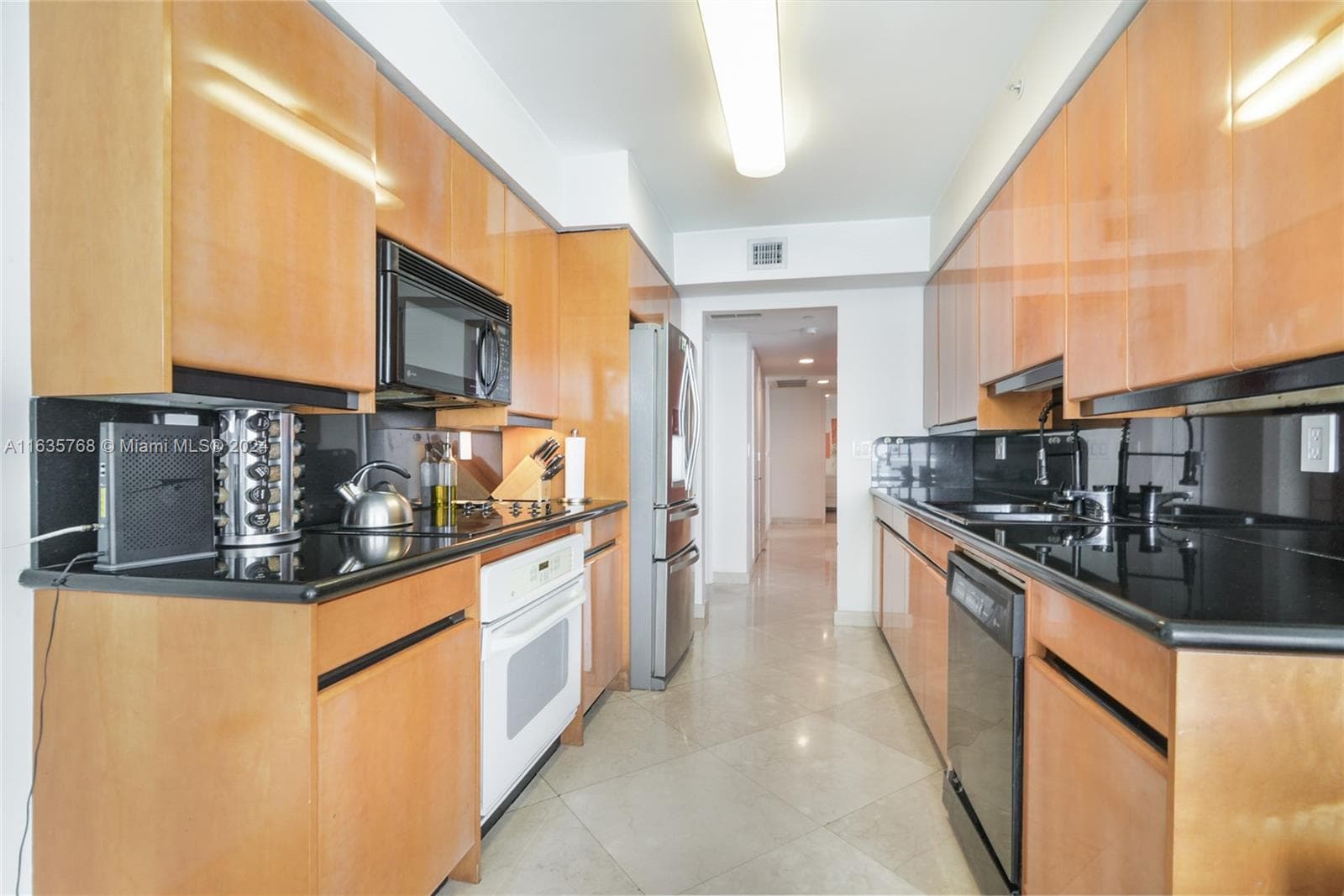 18671 Collins Ave 2702 photo 14