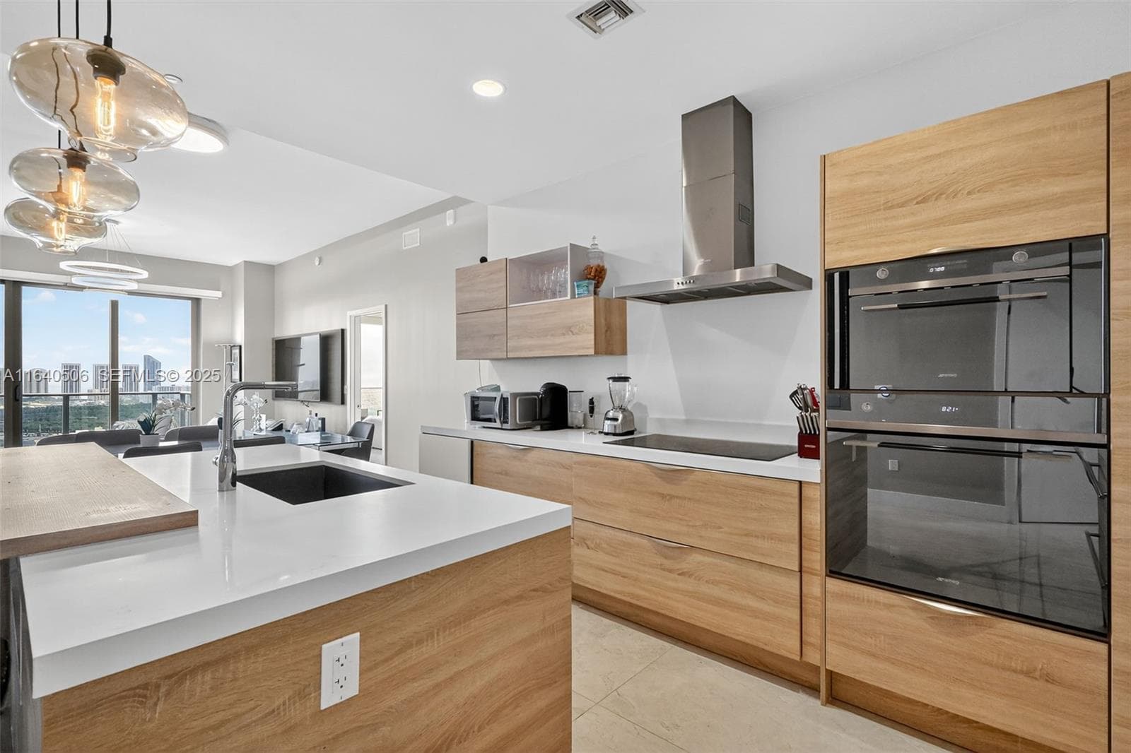 16385 Biscayne Blvd PH7 photo 24