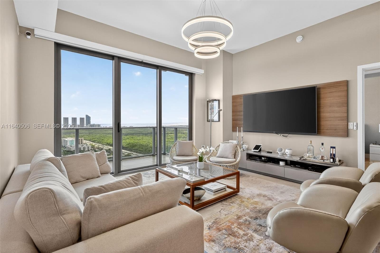 16385 Biscayne Blvd PH7 photo 15