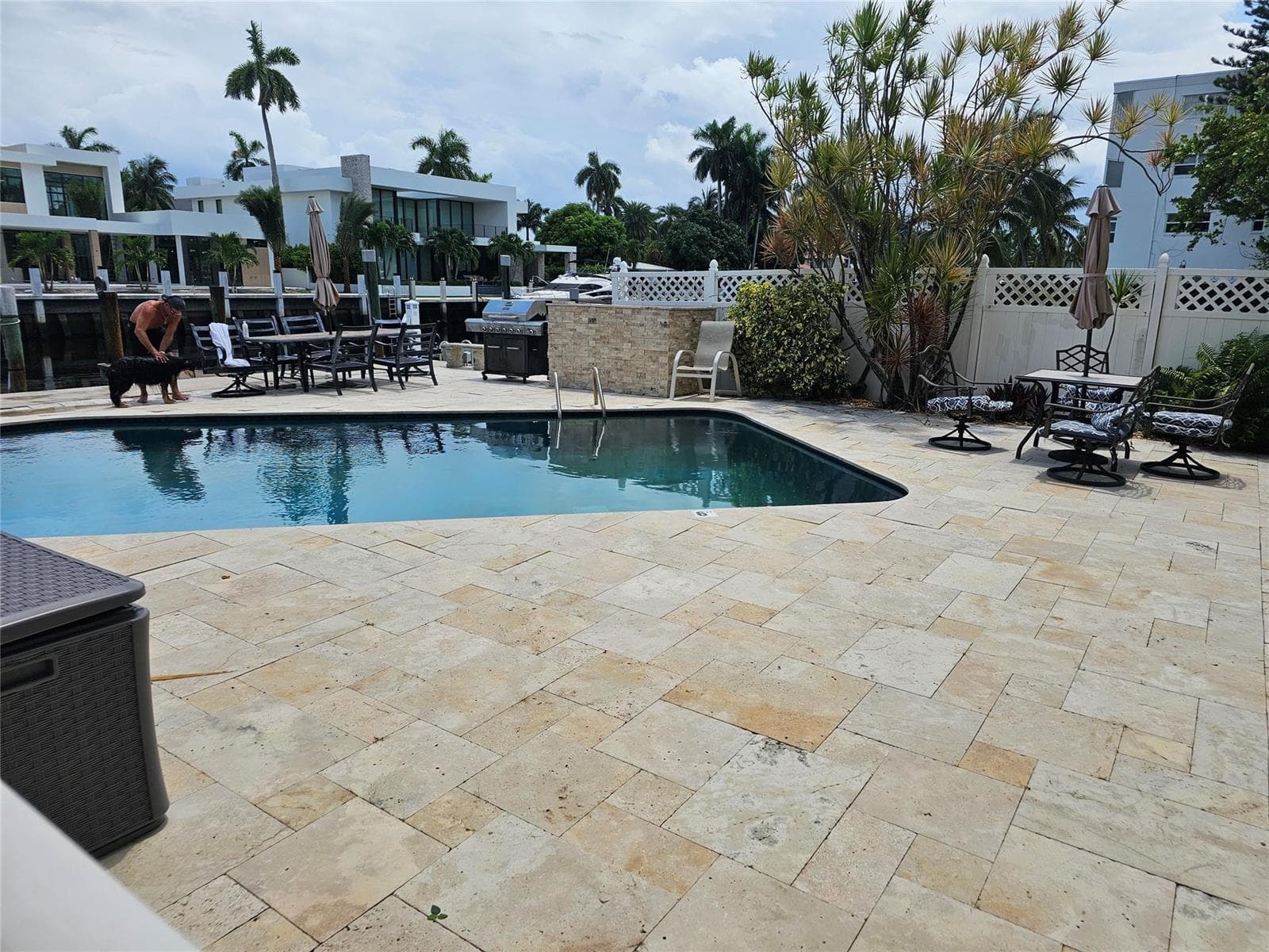 54 Isle Of Venice Drive 3 photo 2
