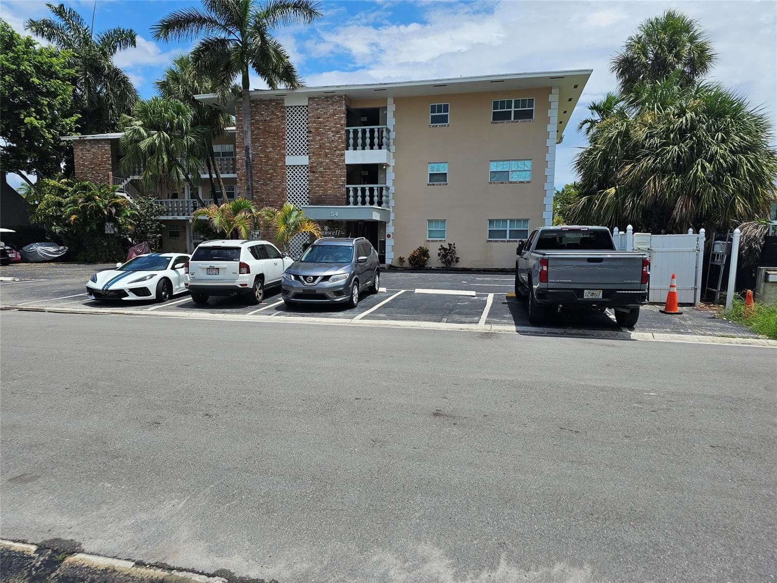 54 Isle Of Venice Drive 3 photo 1