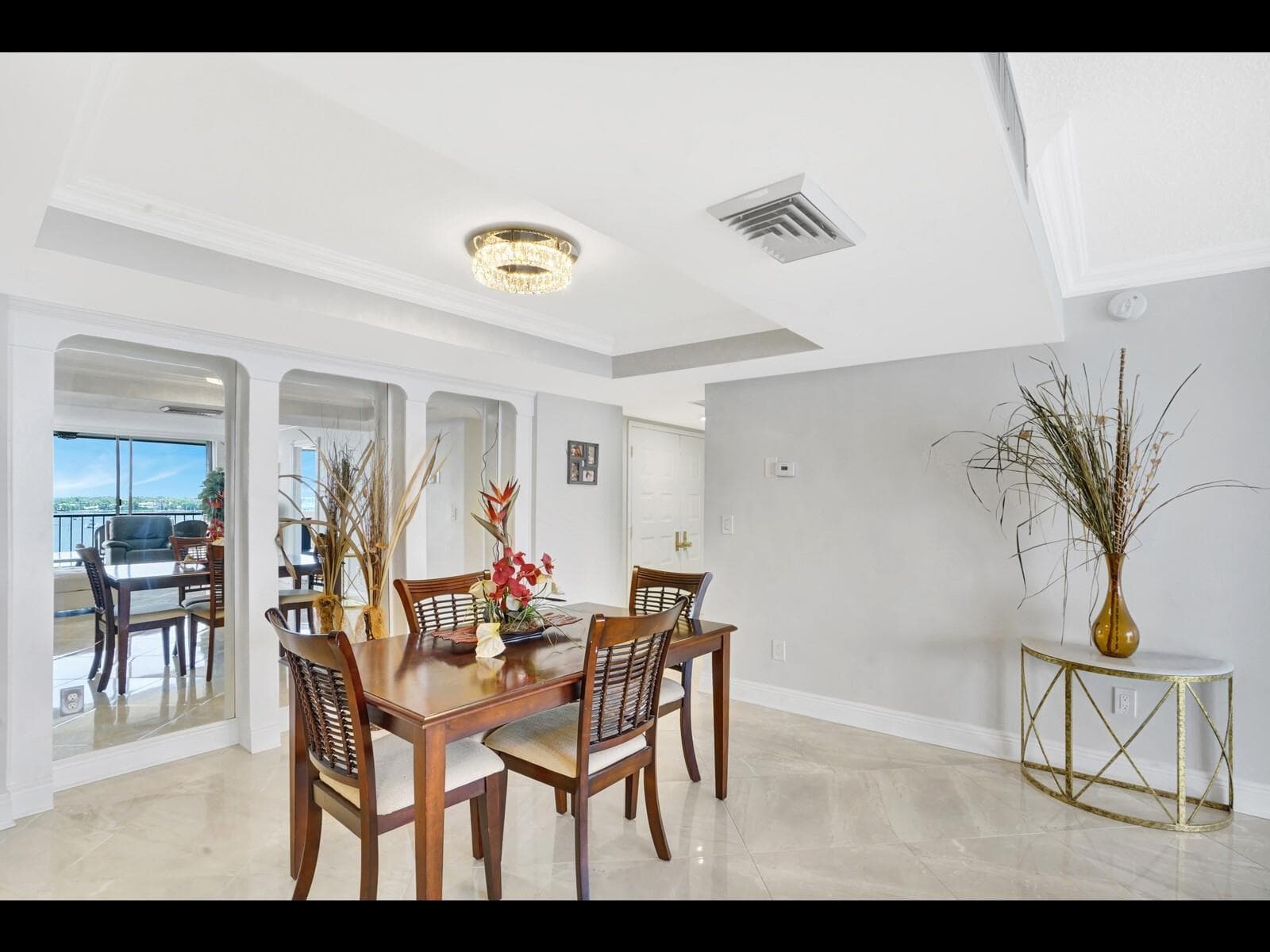 5200 N Flagler Drive 802 photo 2