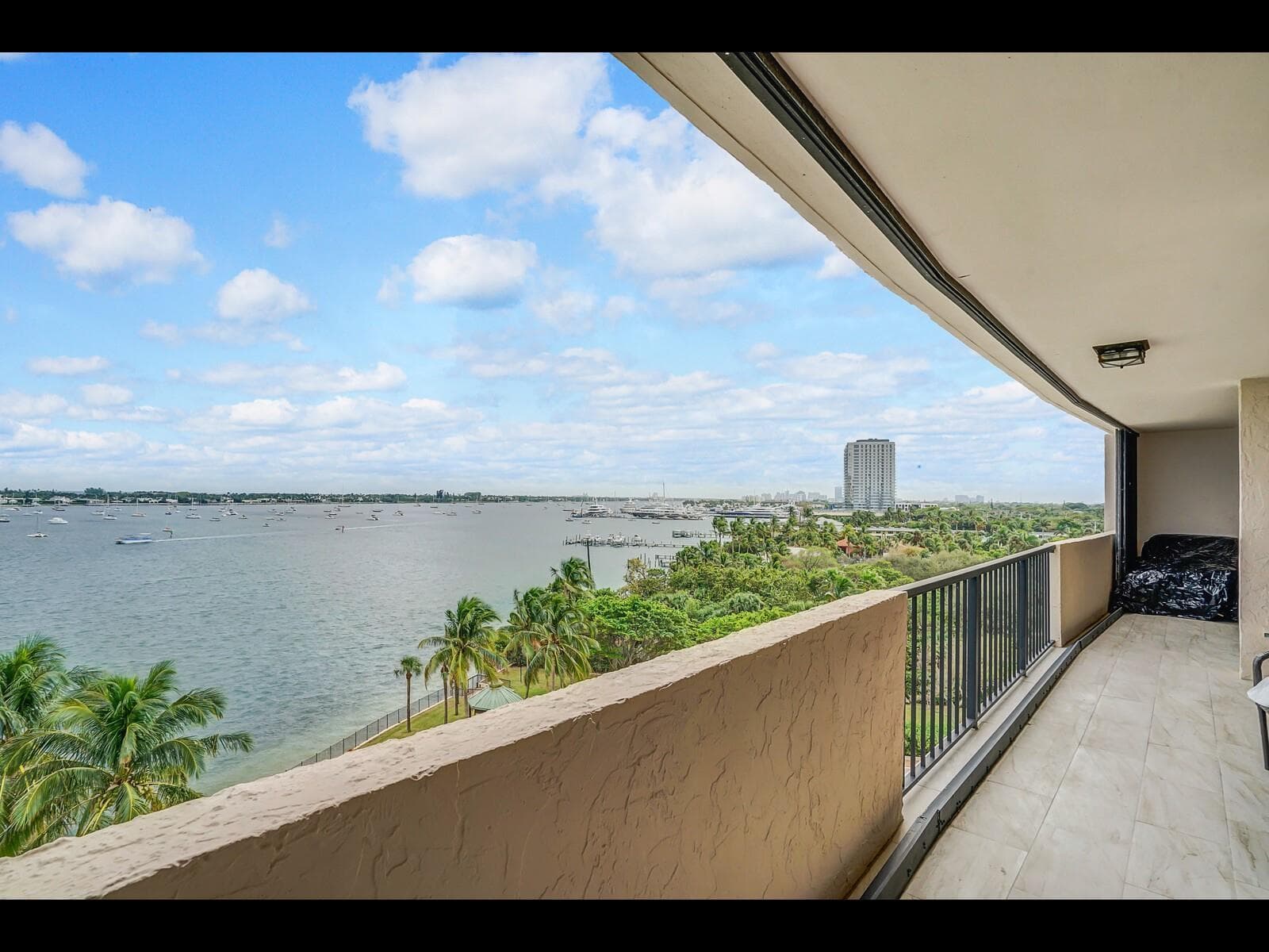 5200 N Flagler Drive 802 photo 13