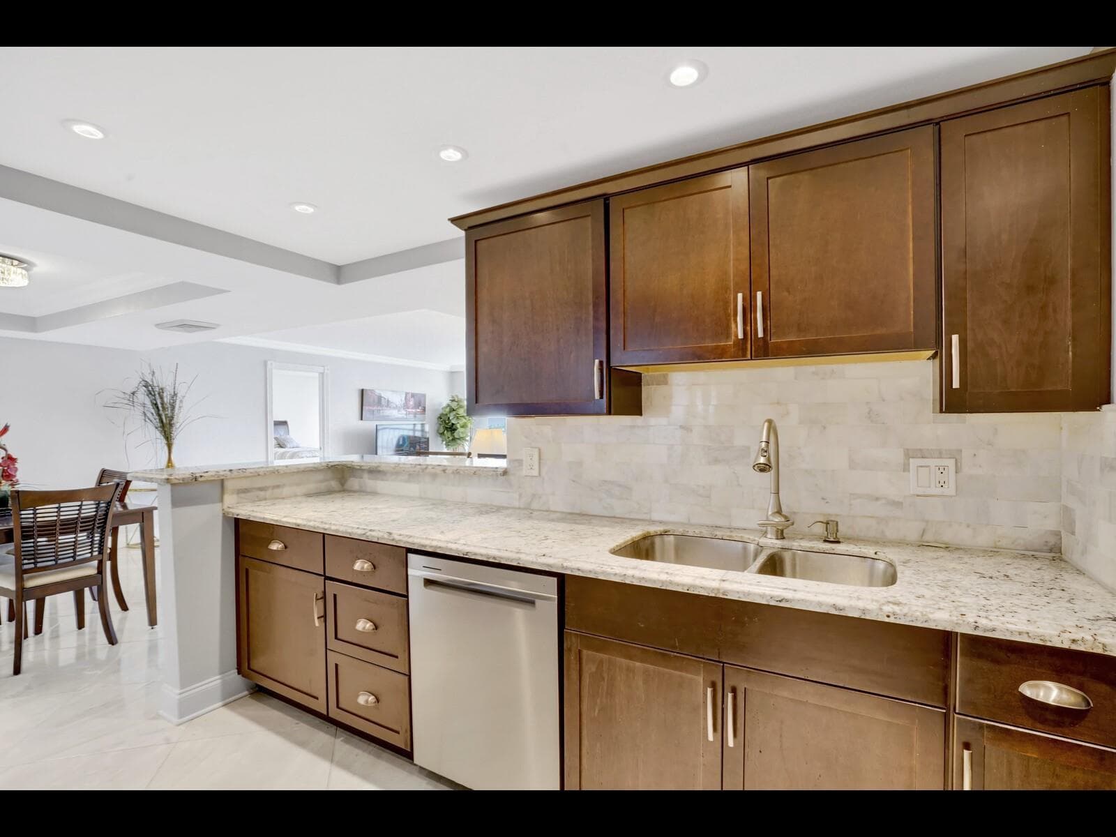 5200 N Flagler Drive 802 photo 7