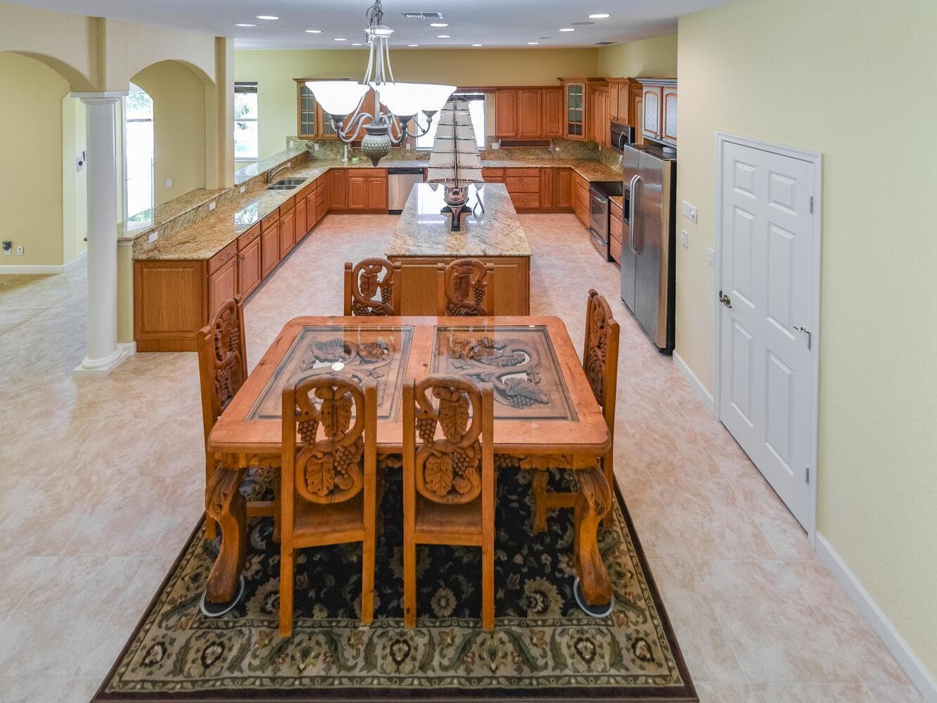 8073 S Indian River Drive photo 25