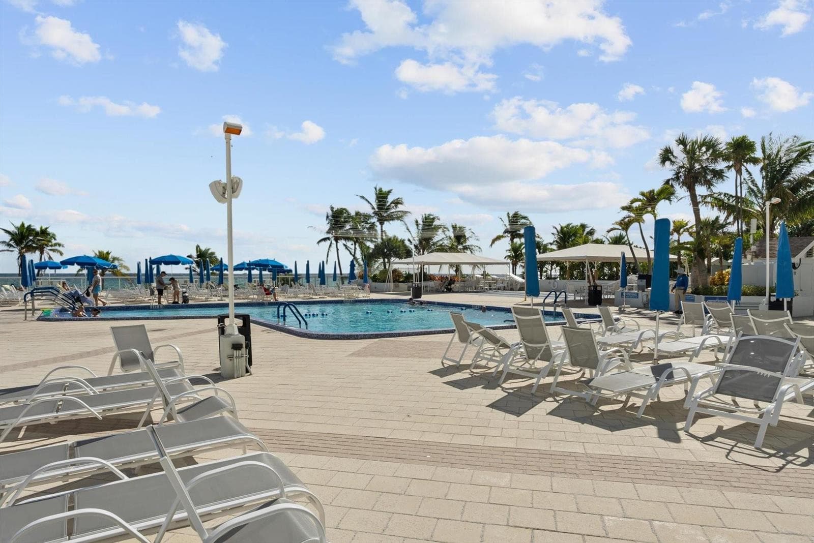 2030 S Ocean Drive 1626 photo 22
